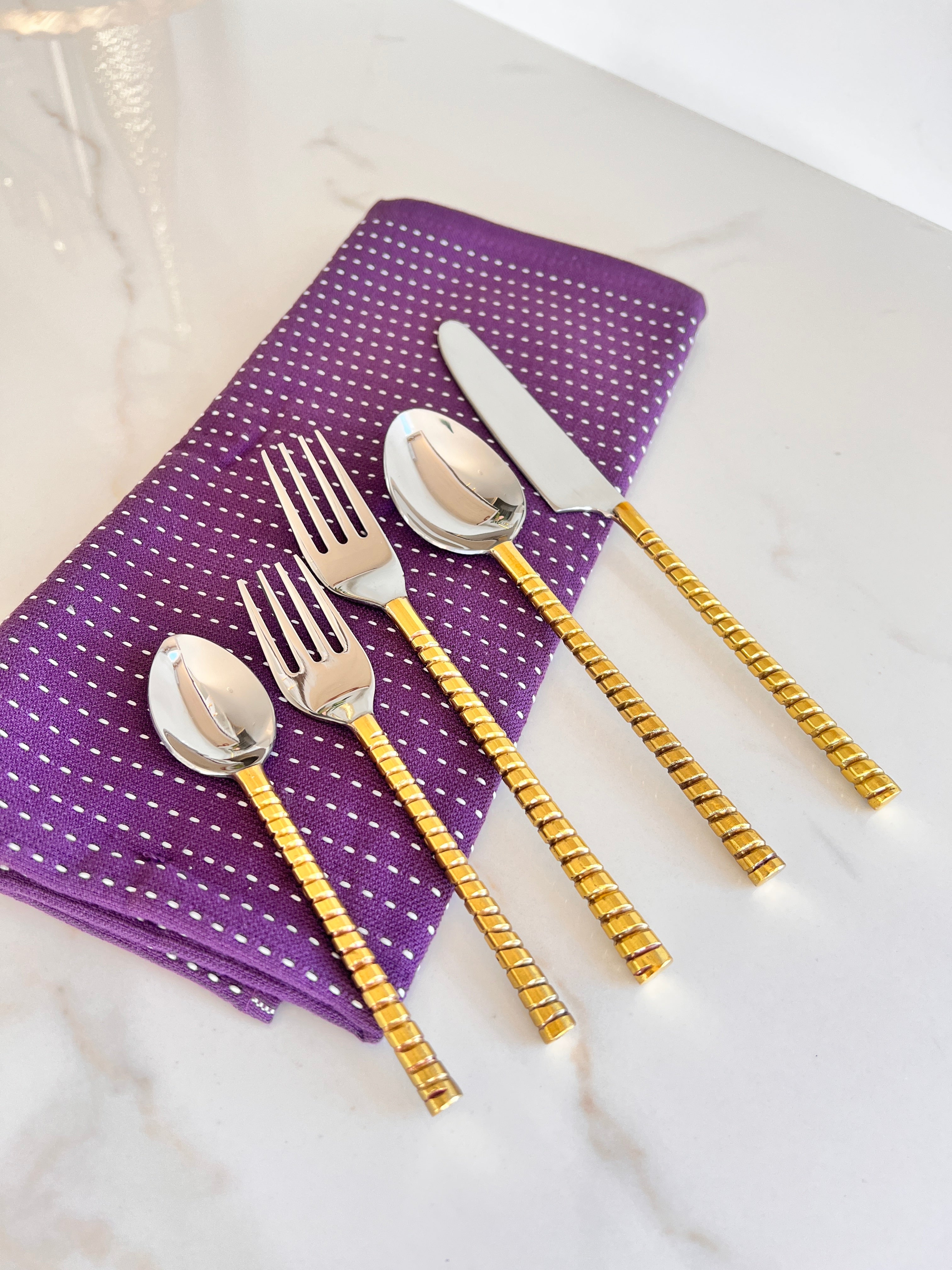 Gold Beaded Flatware 5-Pcs - HTS HOME DECOR