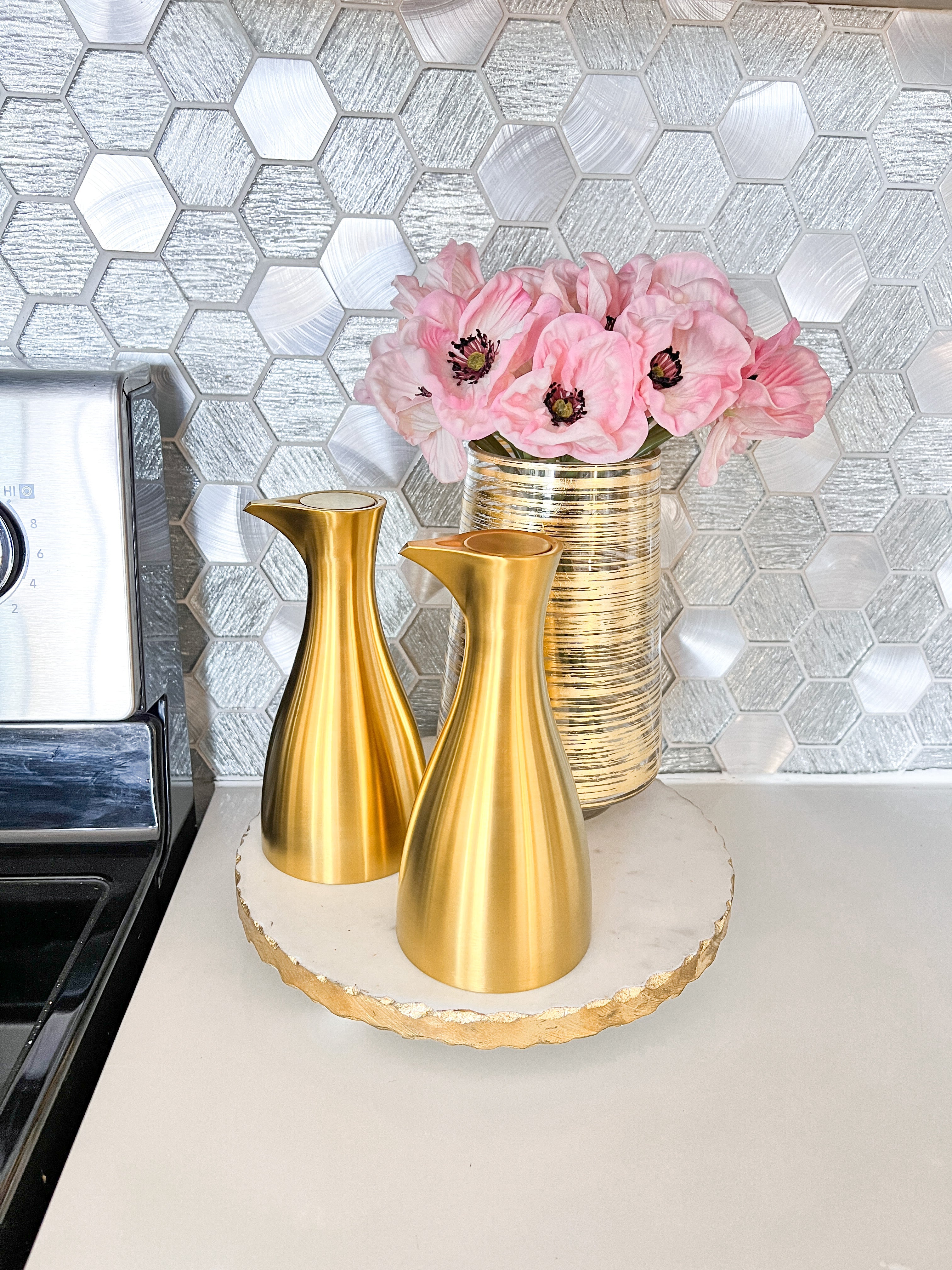 Gold Edge Round Marble Footed Trivet - HTS HOME DECOR