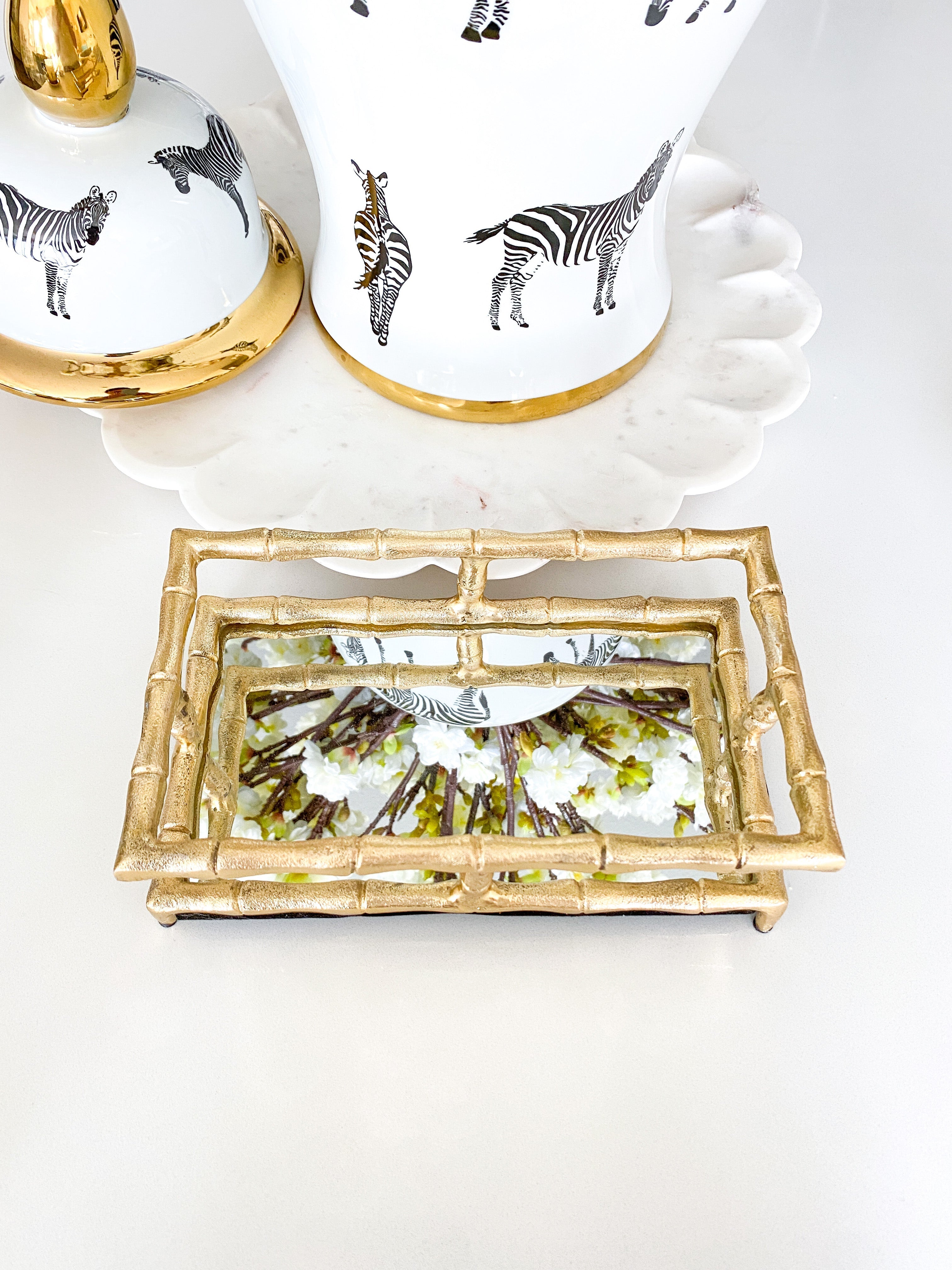 Gold Mirrored Tray - HTS HOME DECOR
