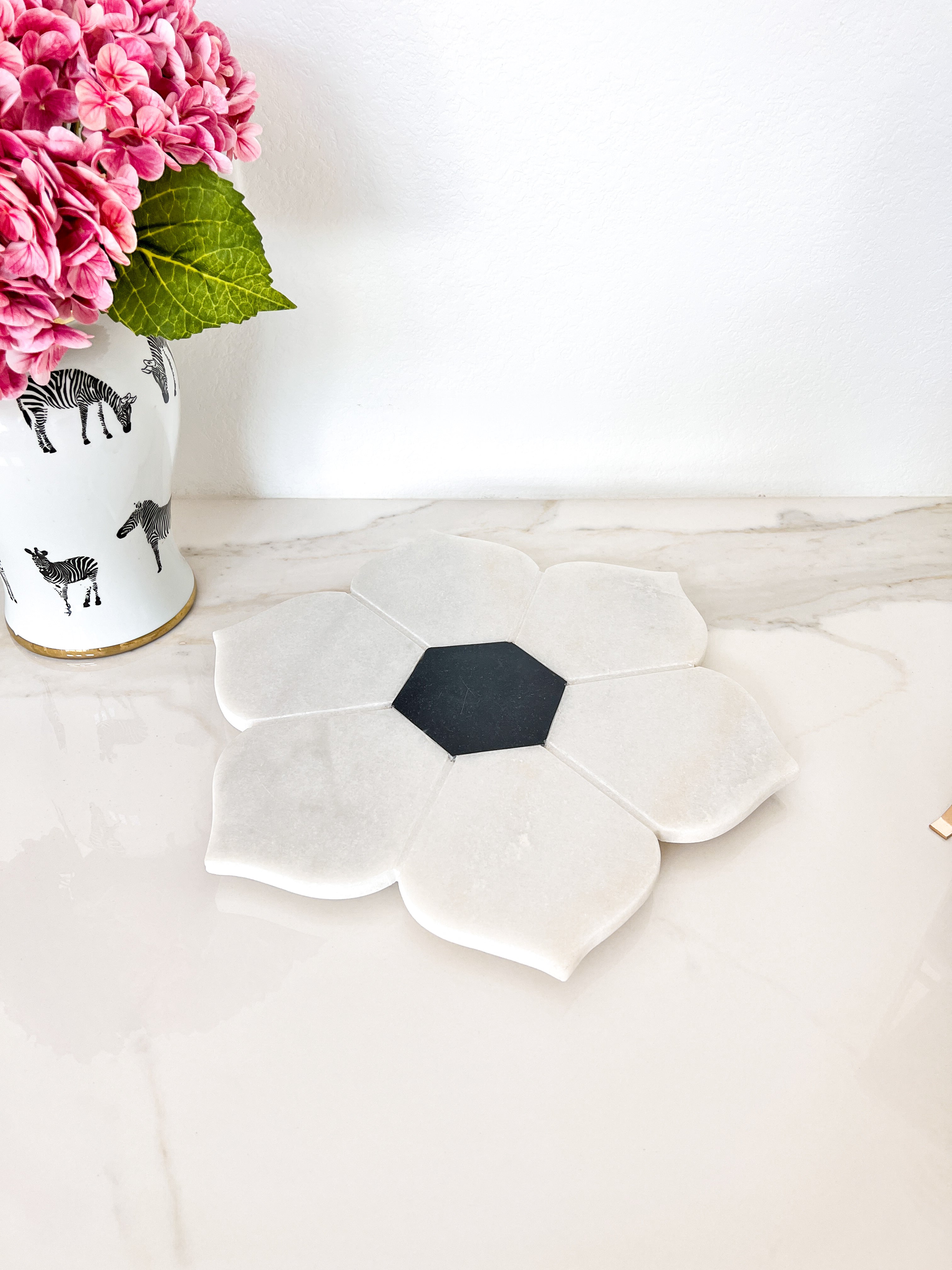 Marble Flower Shape Lazy Susan - HTS HOME DECOR