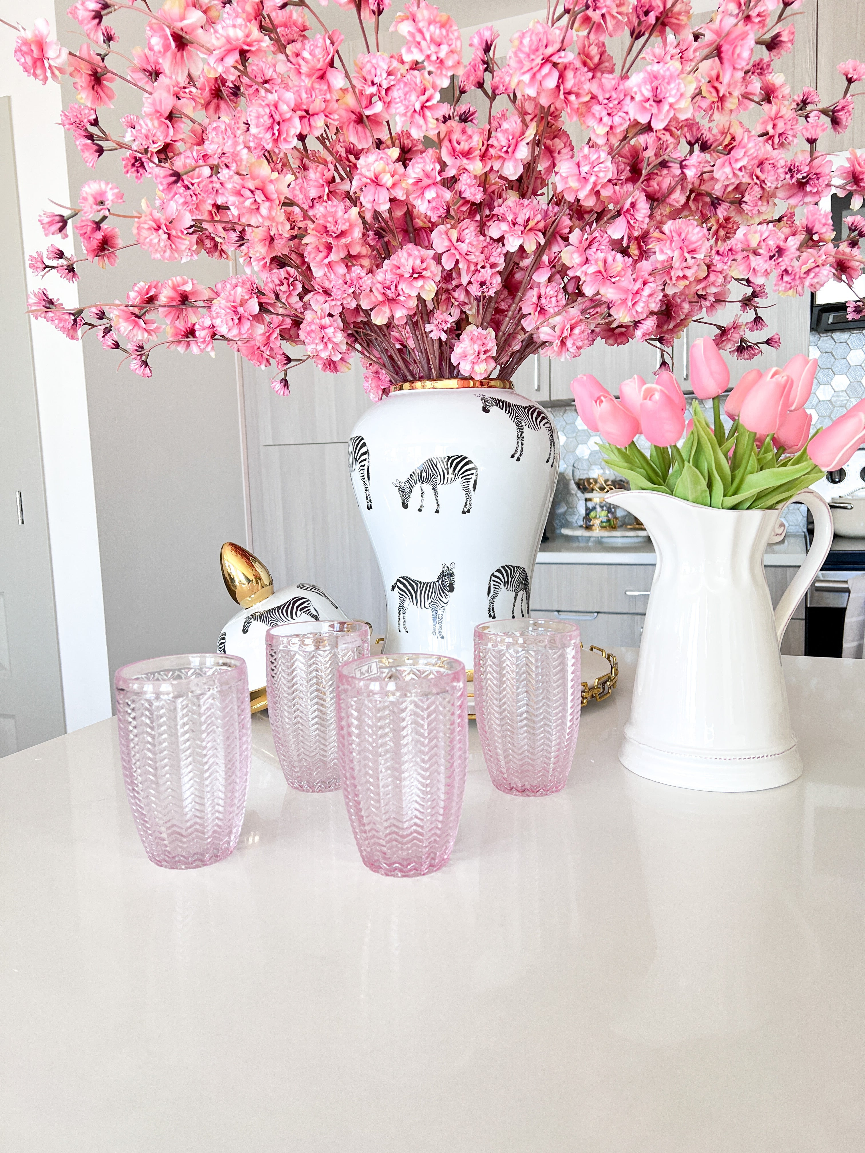 Pink Glass Goblet ( set of 4) - HTS HOME DECOR