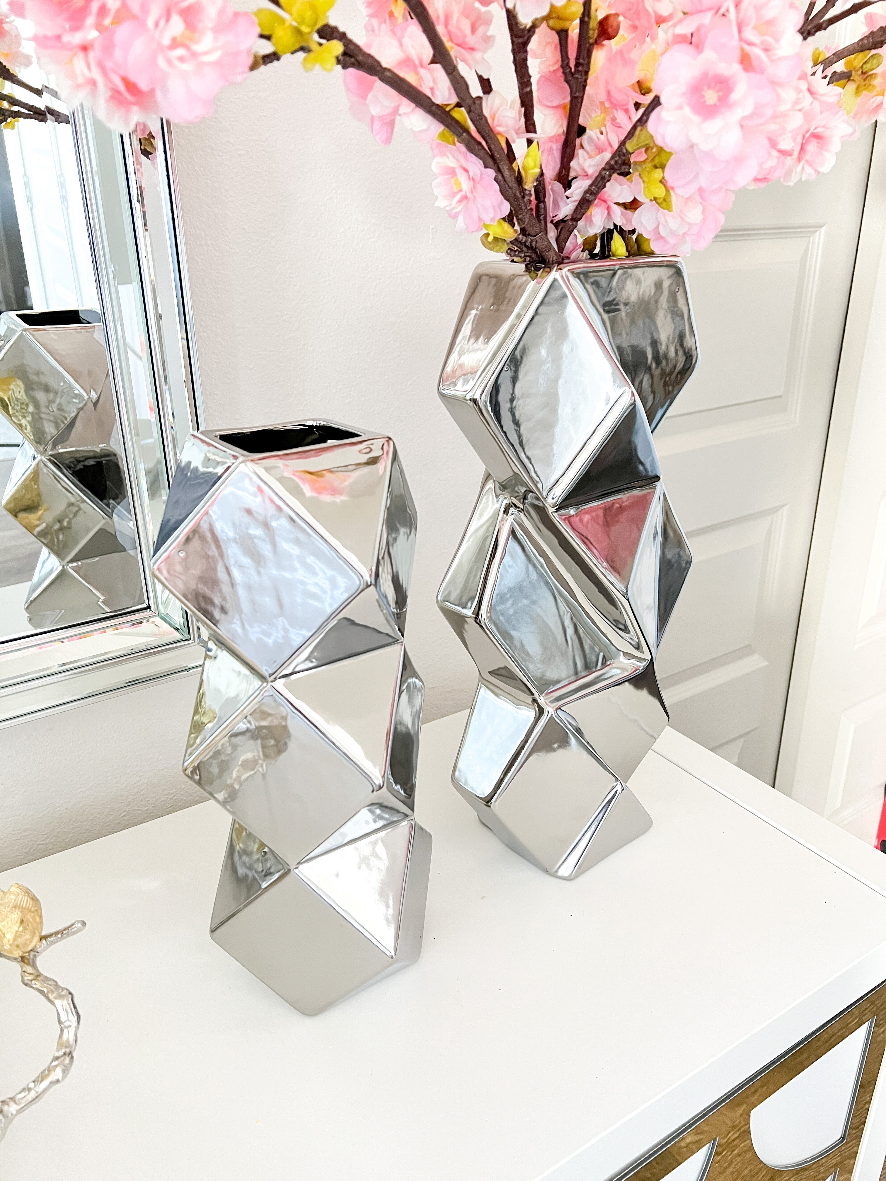 Silver Twisted Vase ( Set of 2 ) - HTS HOME DECOR