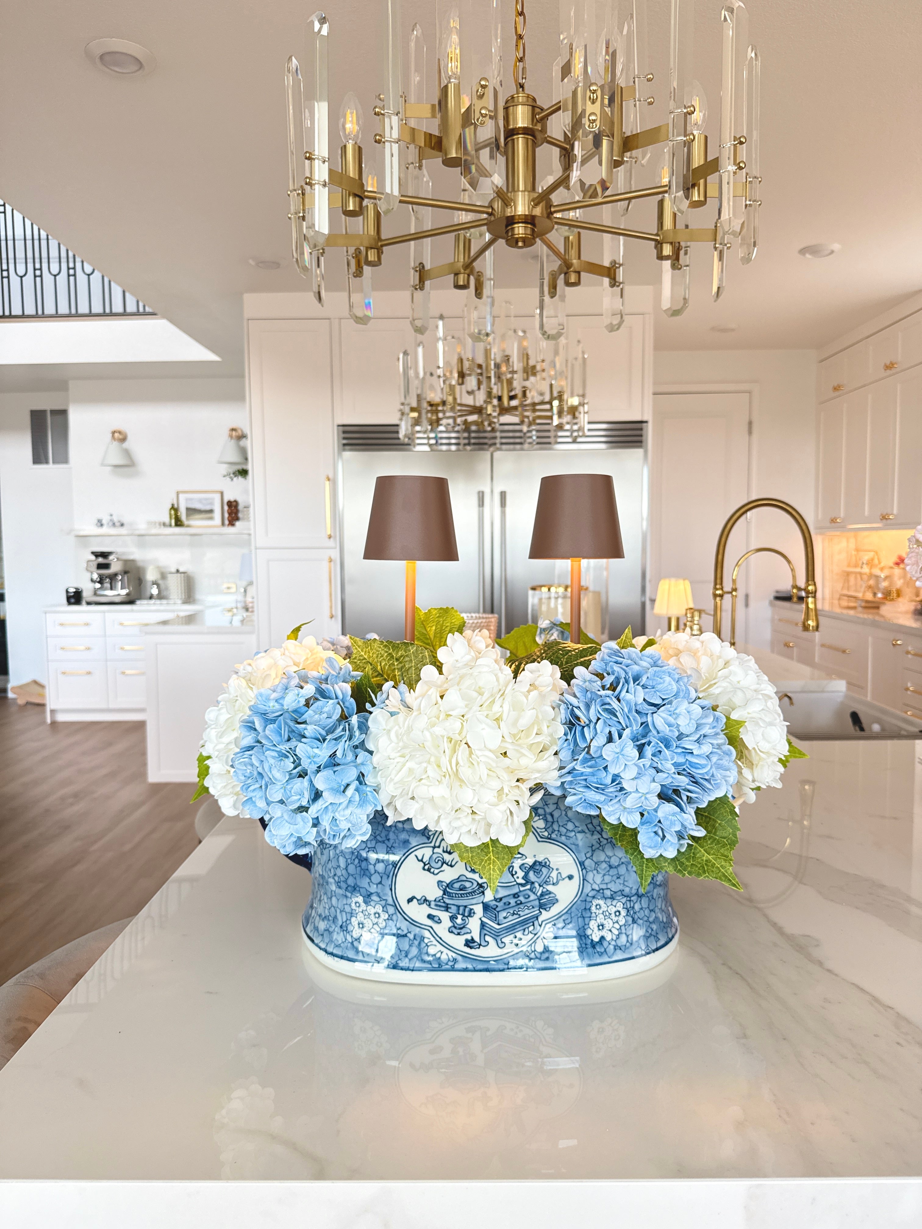 White and Blue Pot Planter (Set of 2)