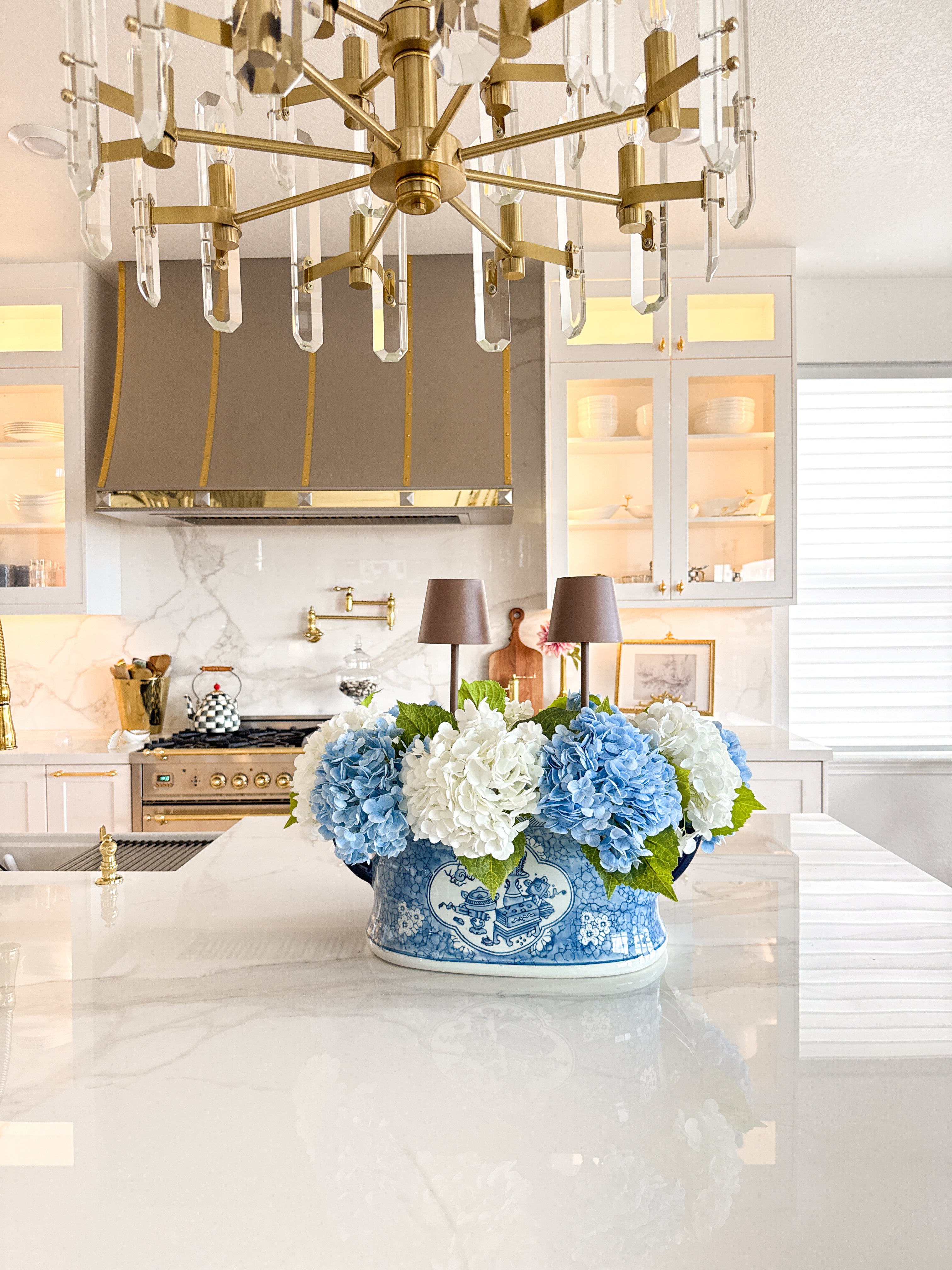 White and Blue Pot Planter (Set of 2)