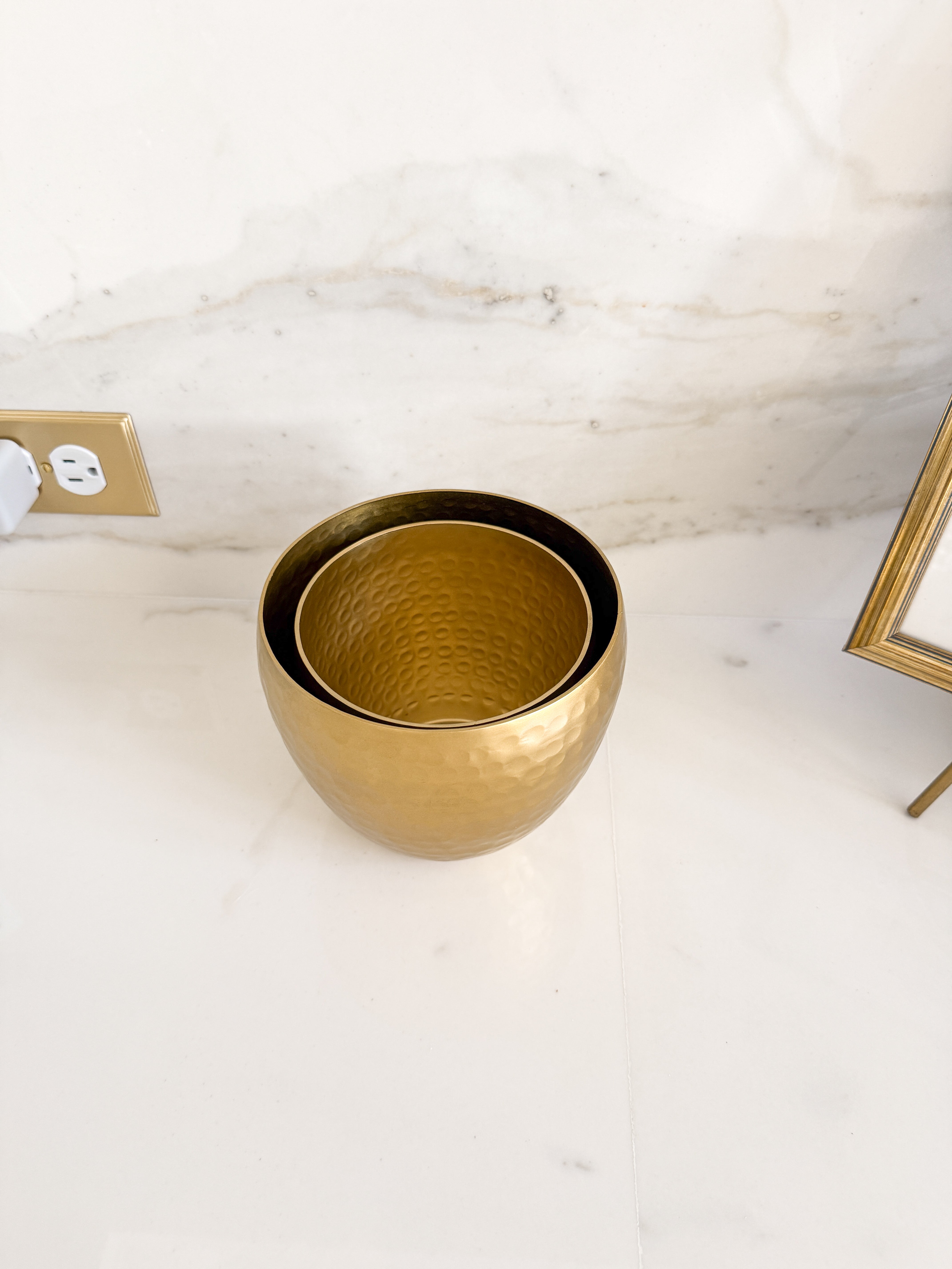 Gold Hammered Makeup Holder (Set of 2)