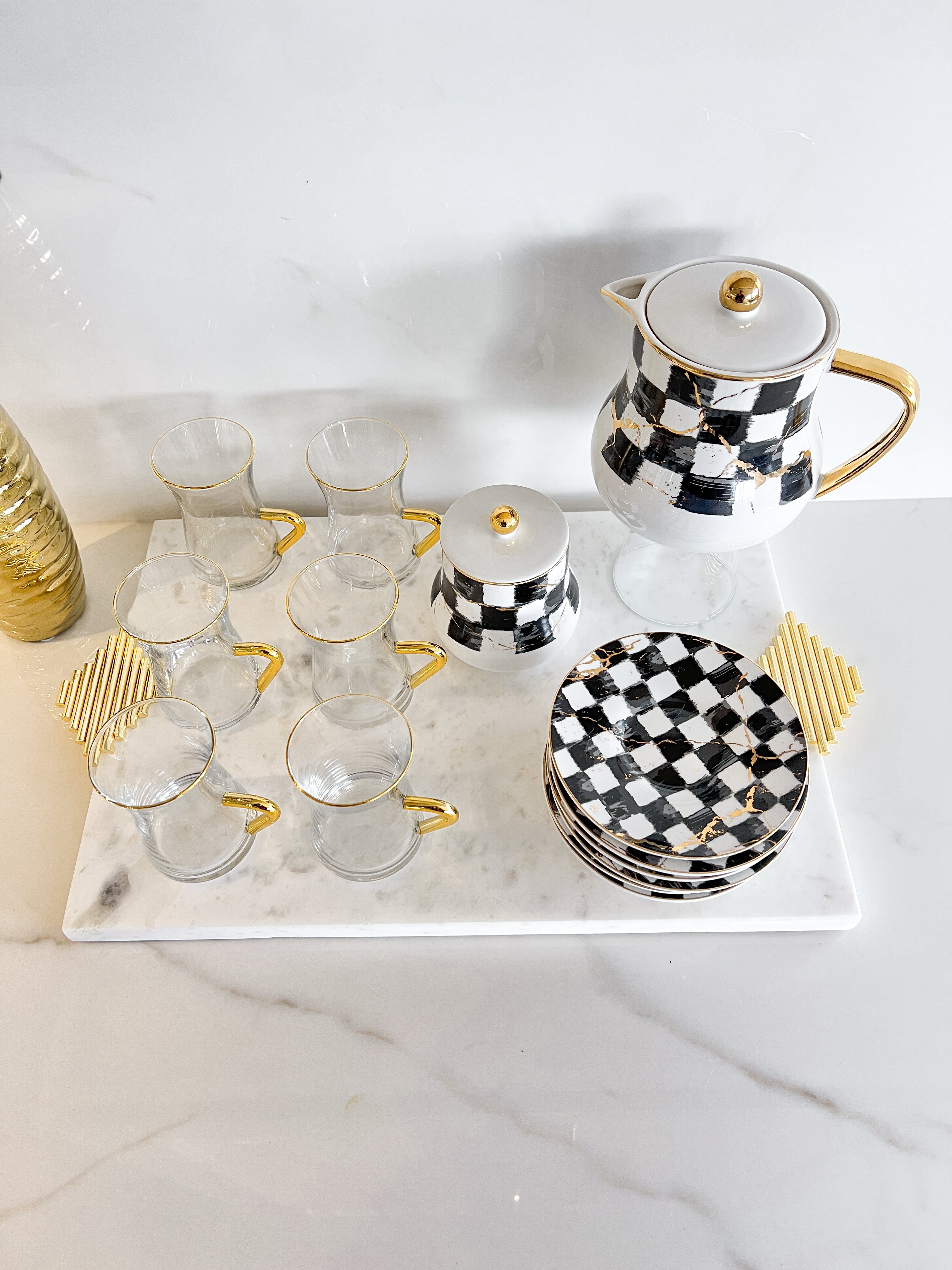 Checkered Glass Tea Set (14 Pcs)