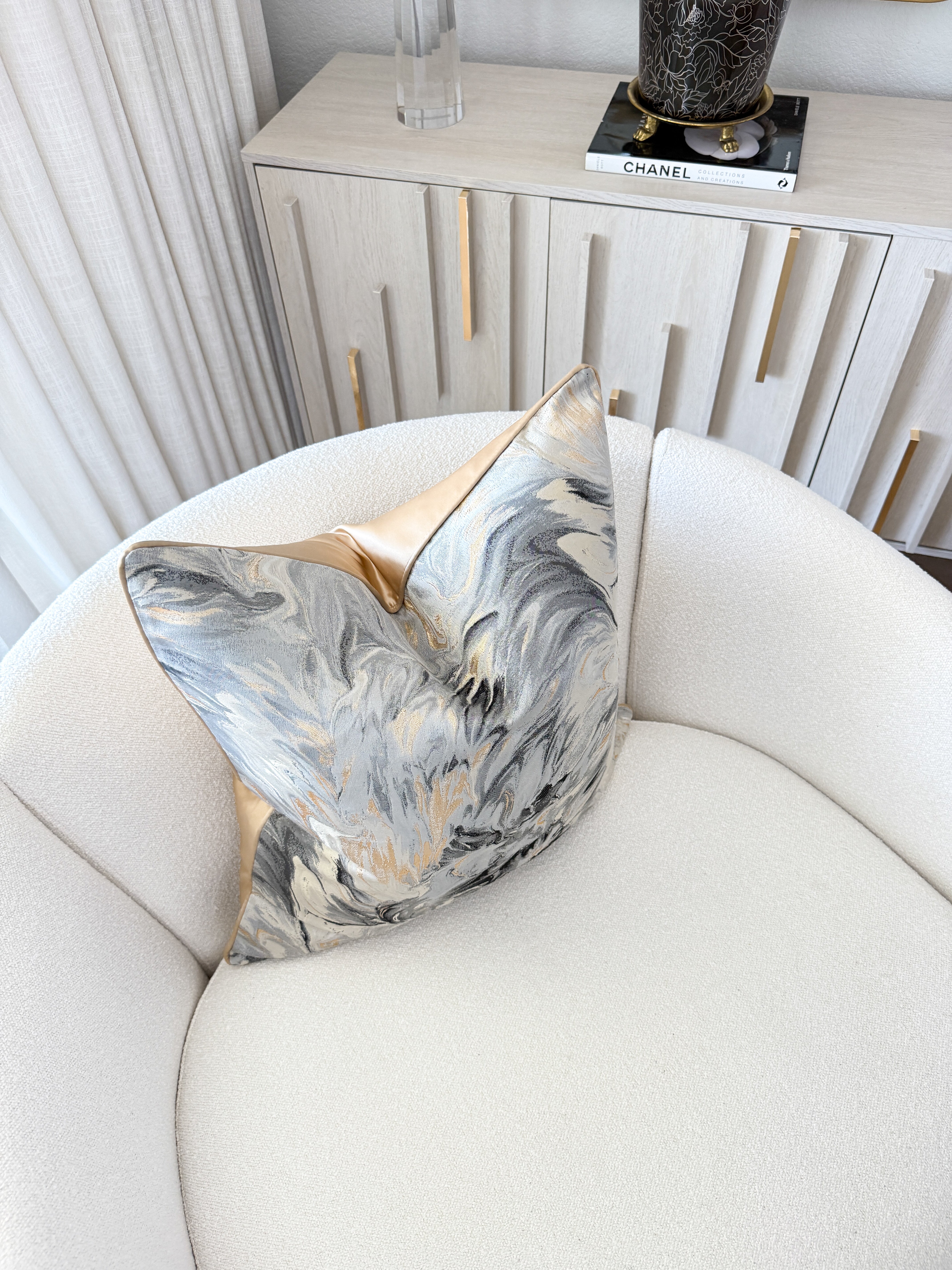 Champagne with Black Wavy Pattern Jacquard Throw Pillow Cover