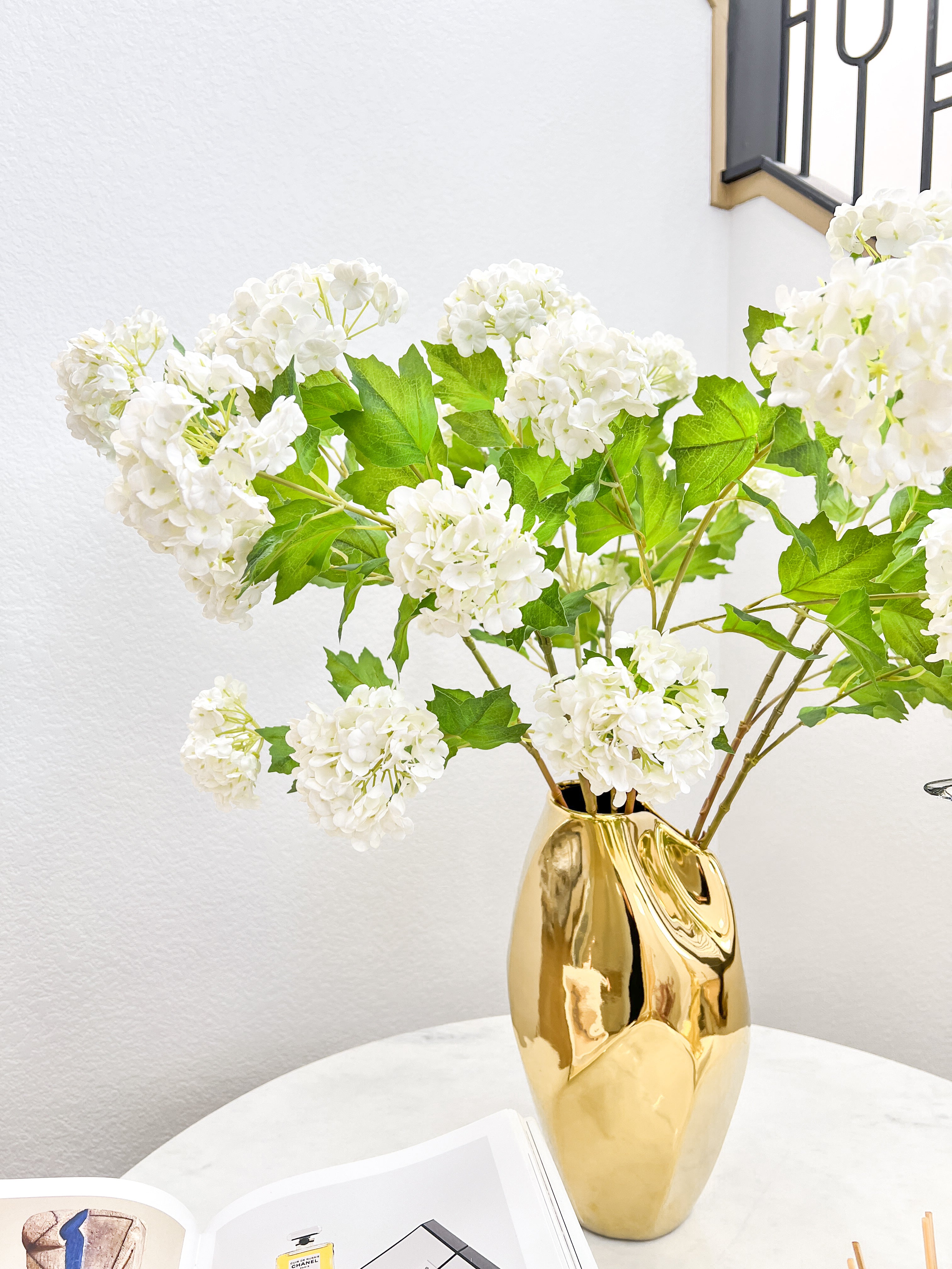 Artificial Real Touch White SnowBall Hydrangea Stem