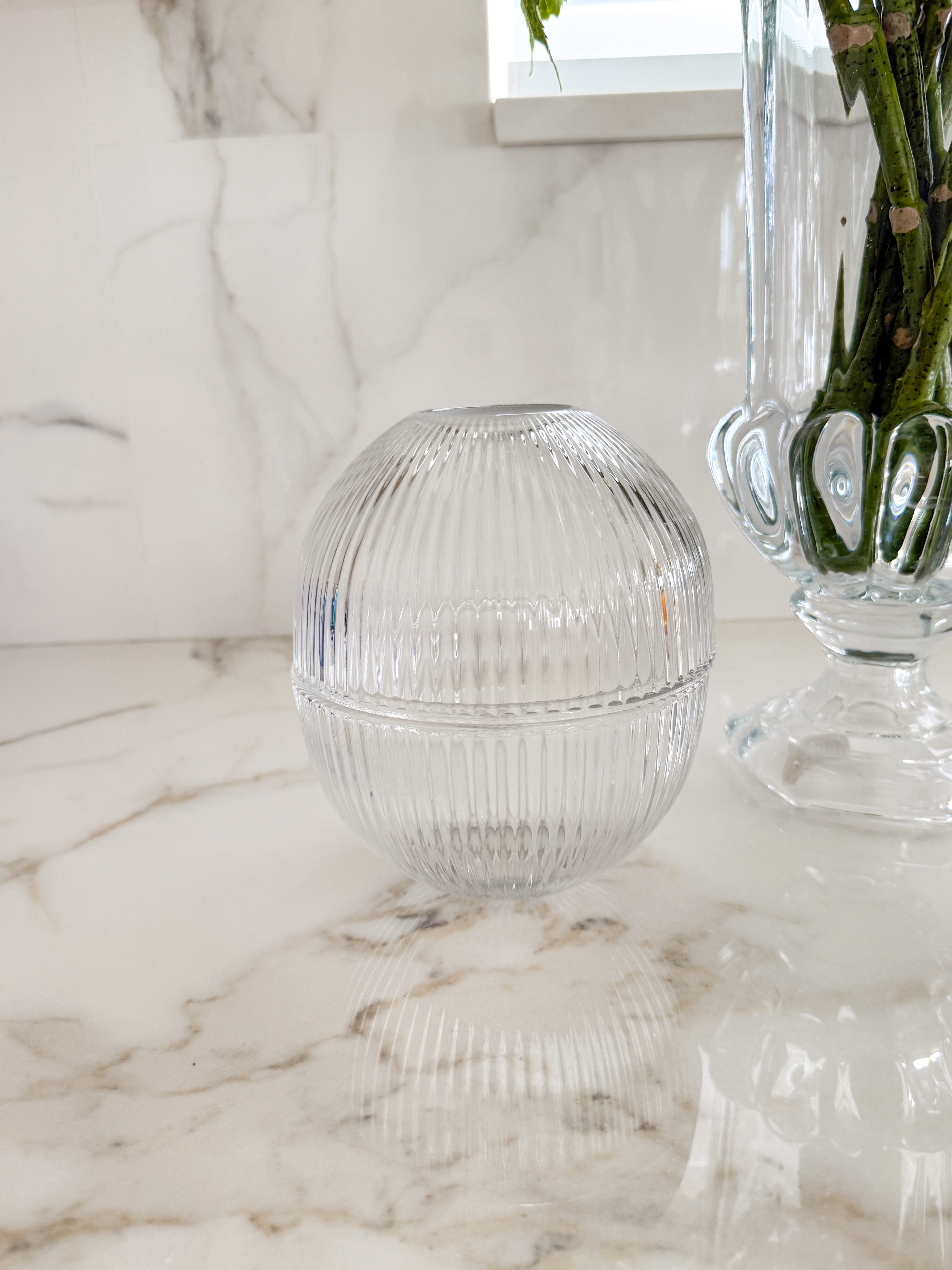 Glass Egg Shape Tissue Box Cover
