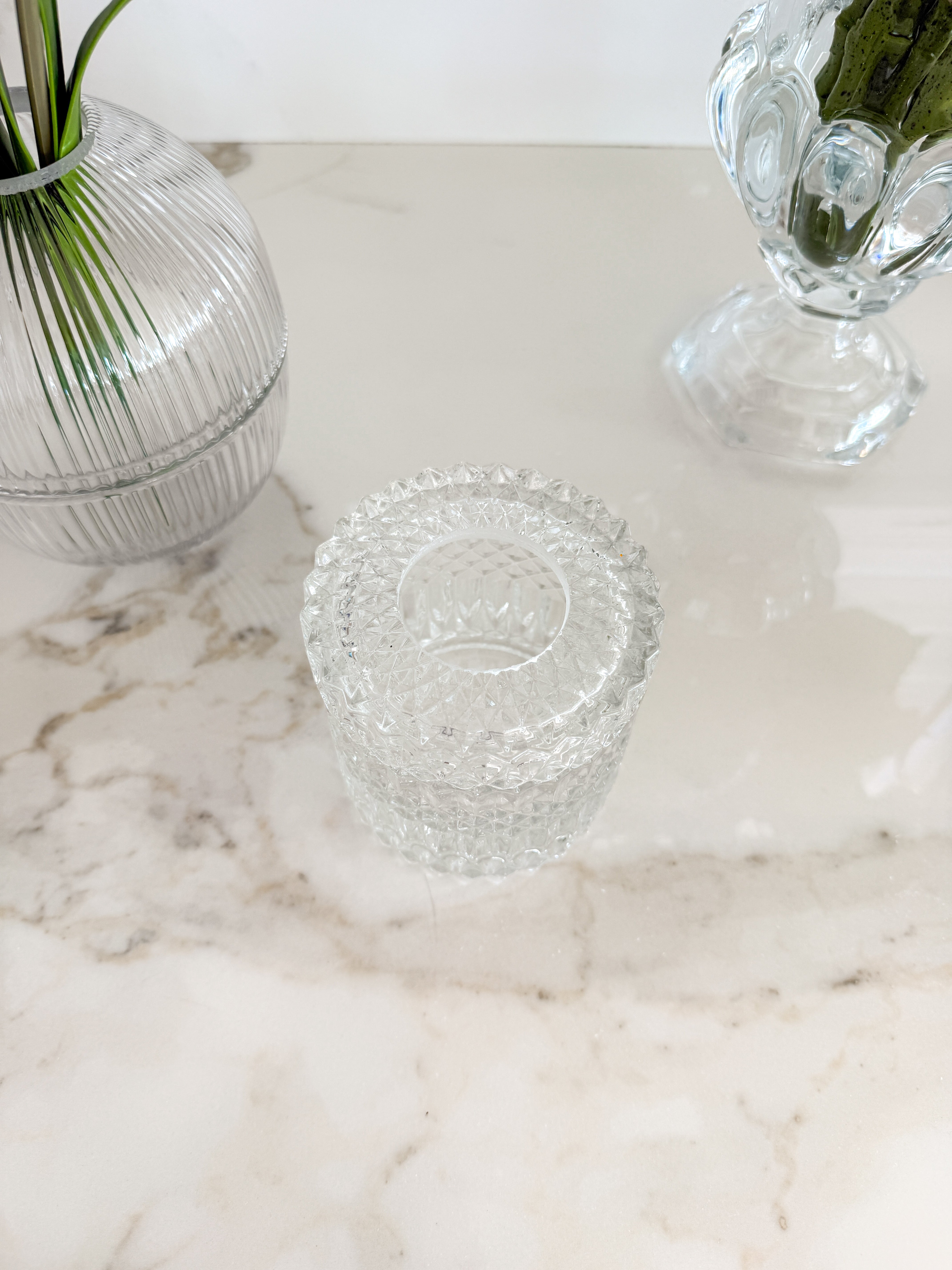 Textured Clear Glass Tissue Box Cover