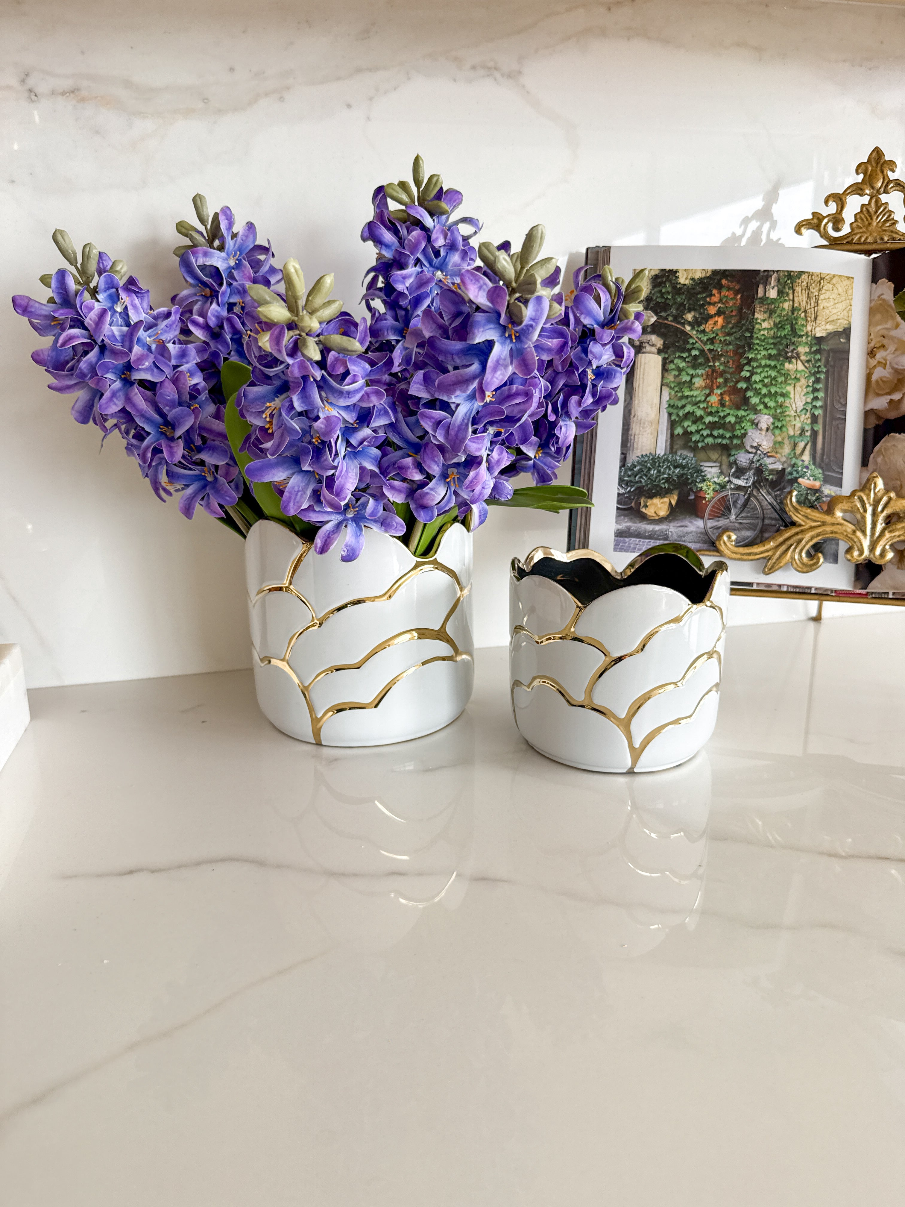 White and Gold Wave Plant Pot (Set of 2)