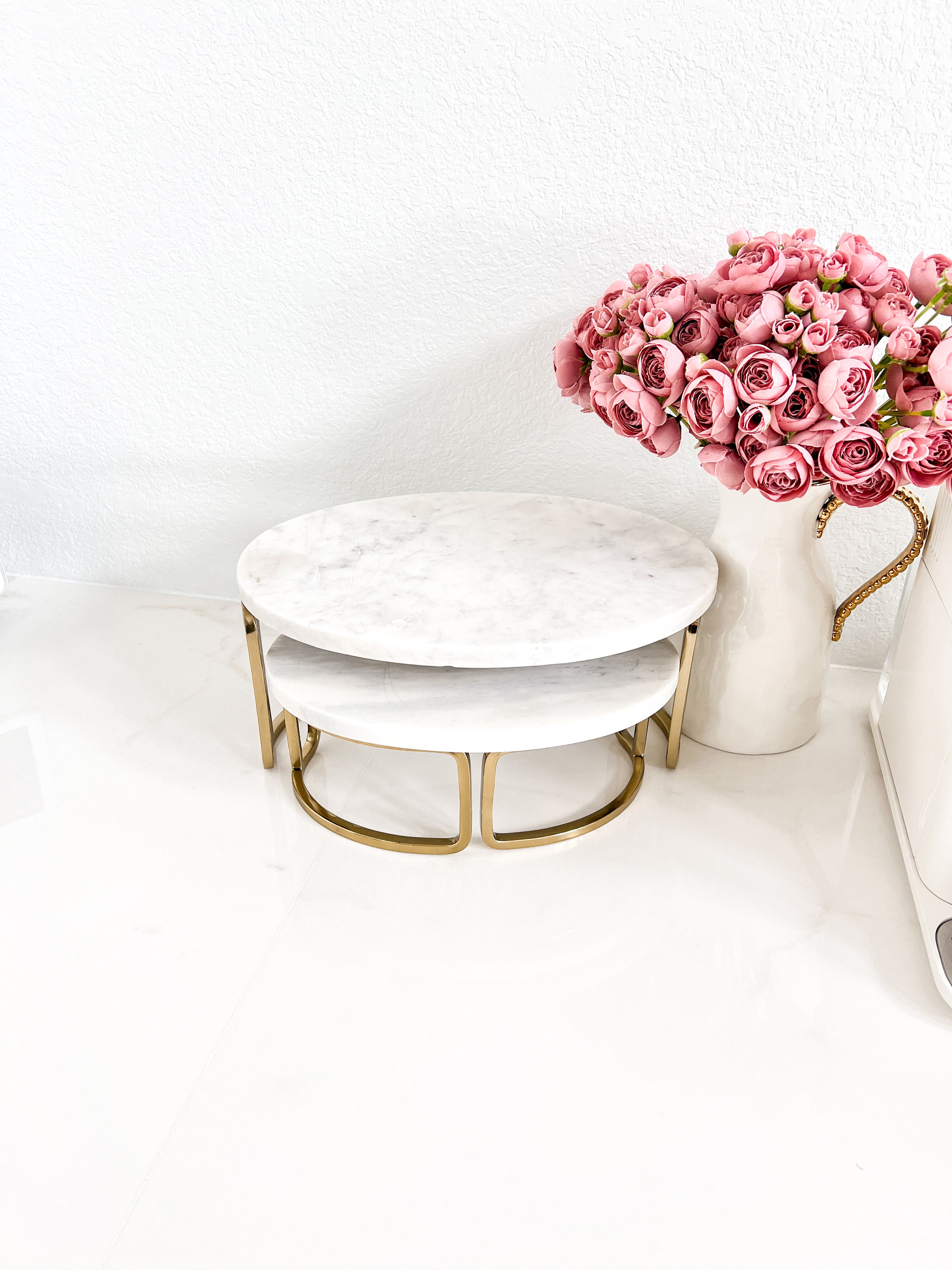 Nesting Marble and Gold Serving Stands (Set of 2)