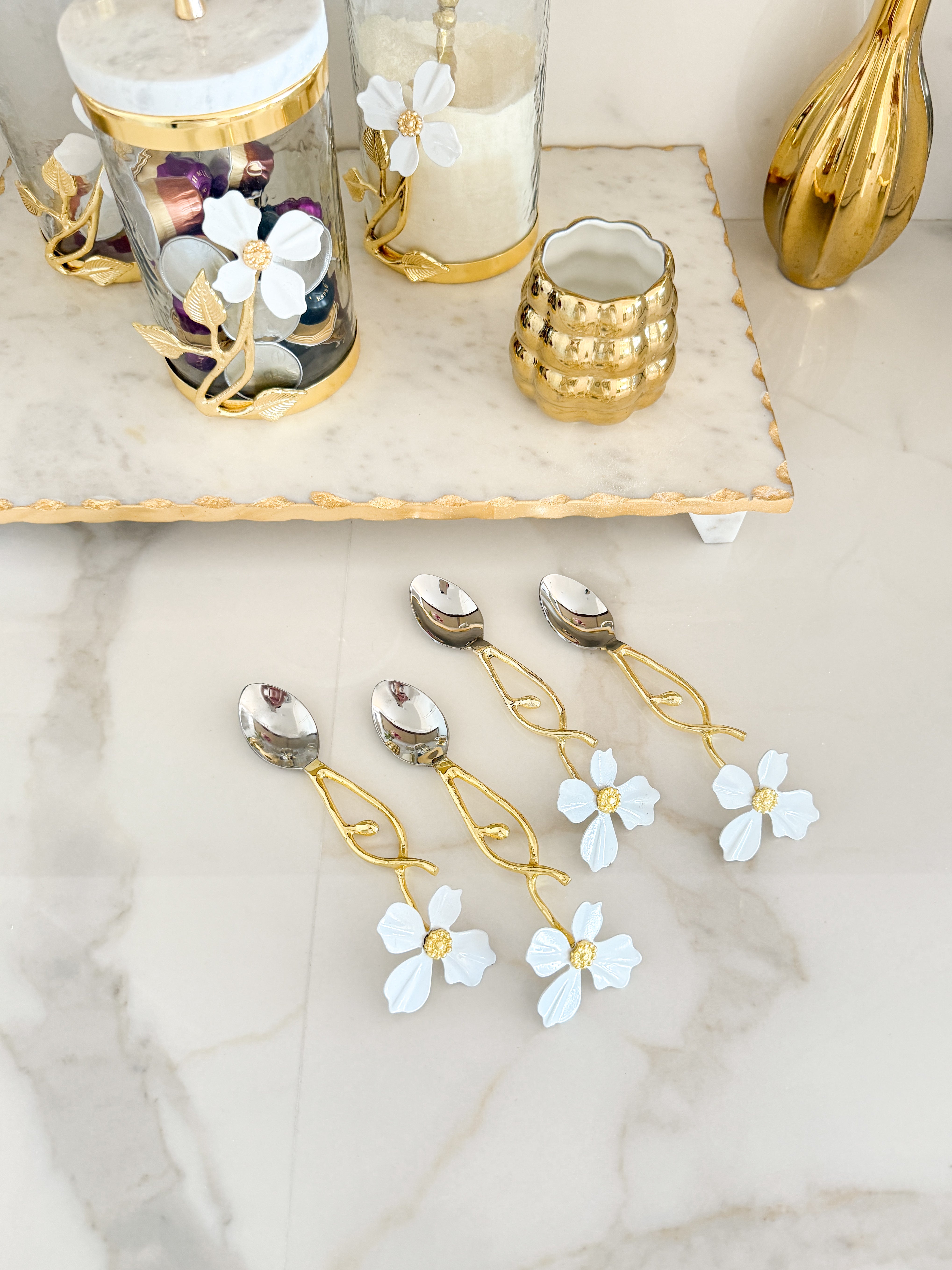 Gold Tea Spoon with White Jasmine Flower Design (Set of 4)