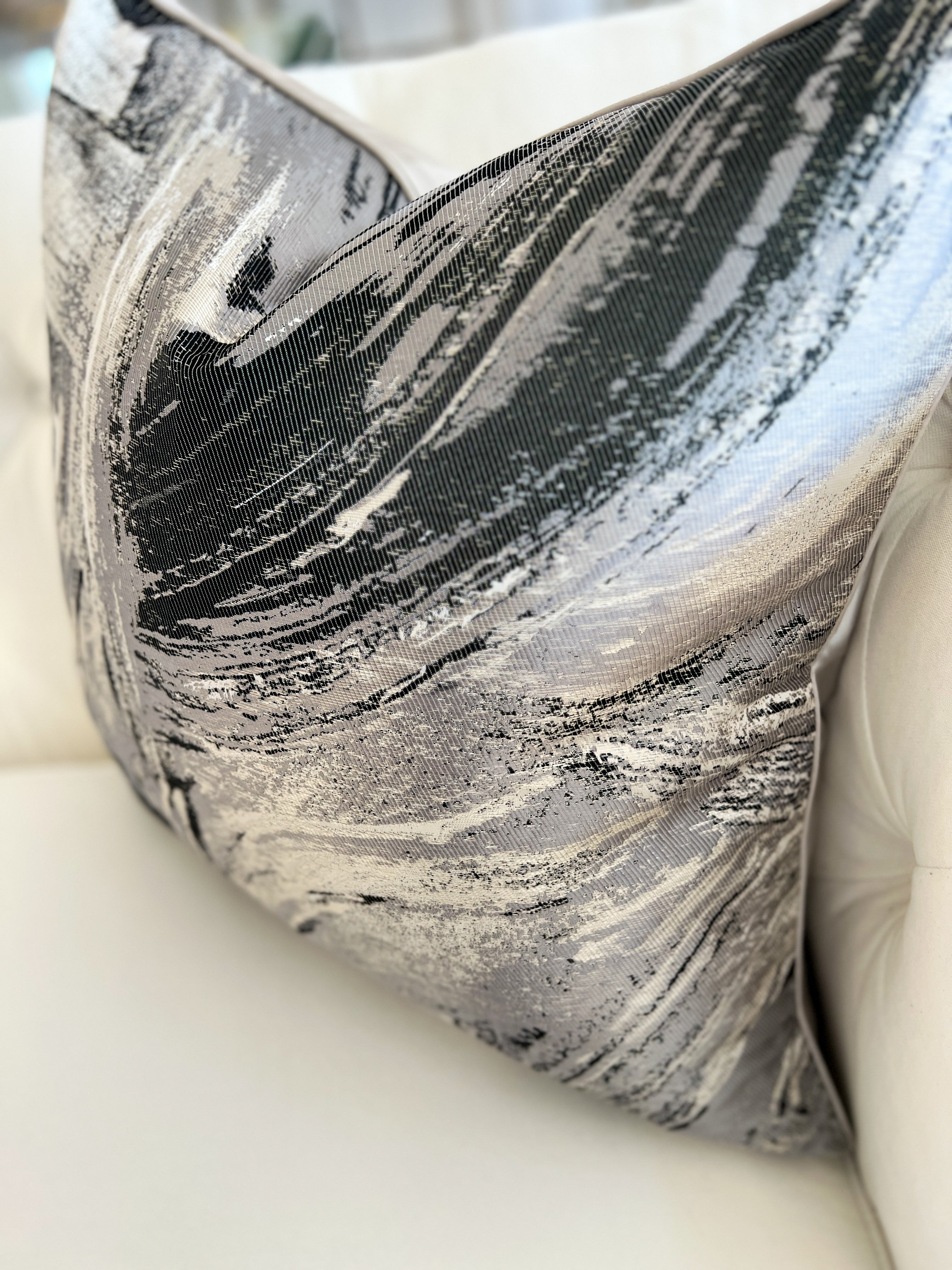 Black and Gray Waves Pattern Throw Pillow Cover