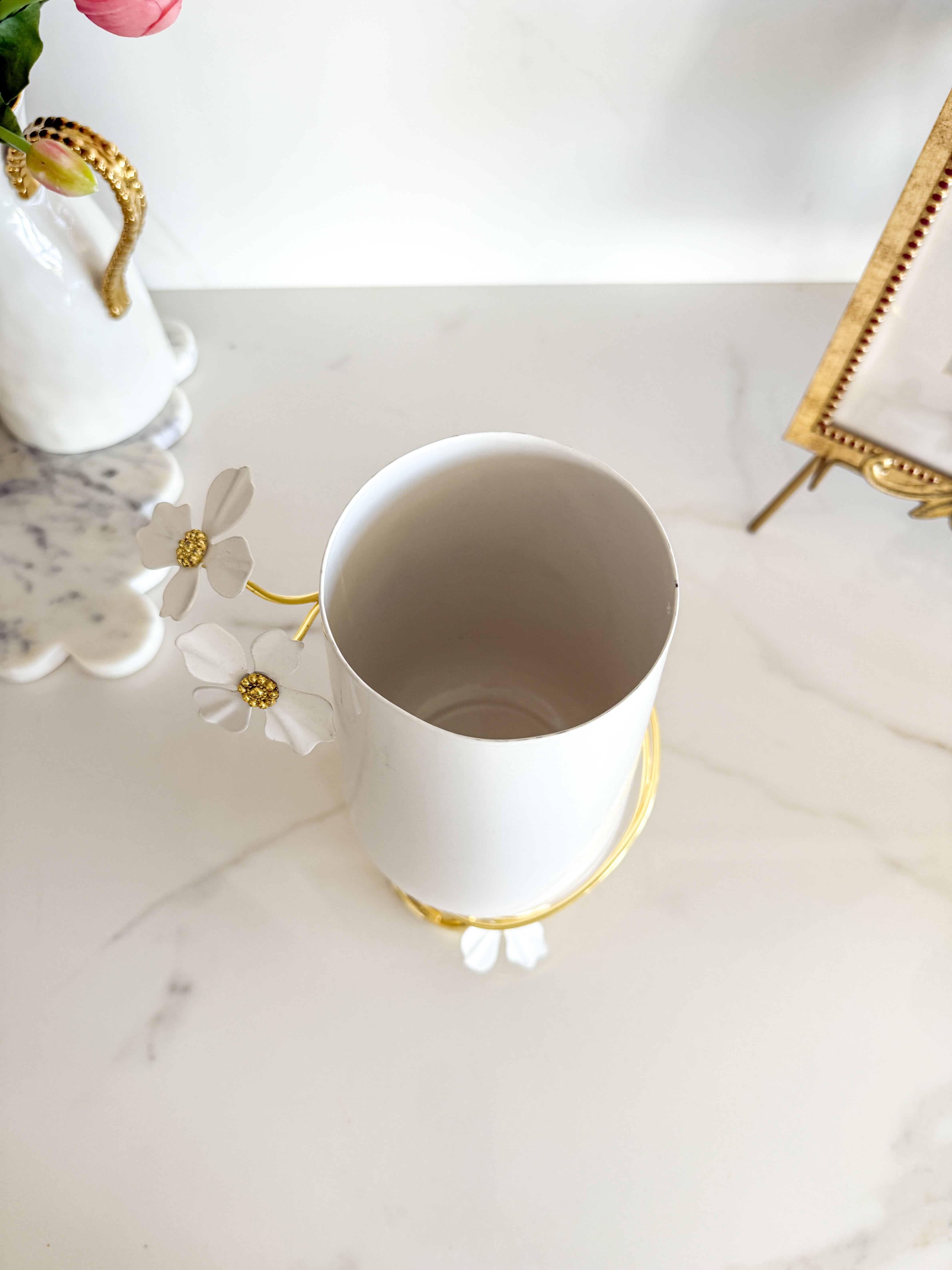 Gold with White Jasmine Flower Kitchen Utensil Holder