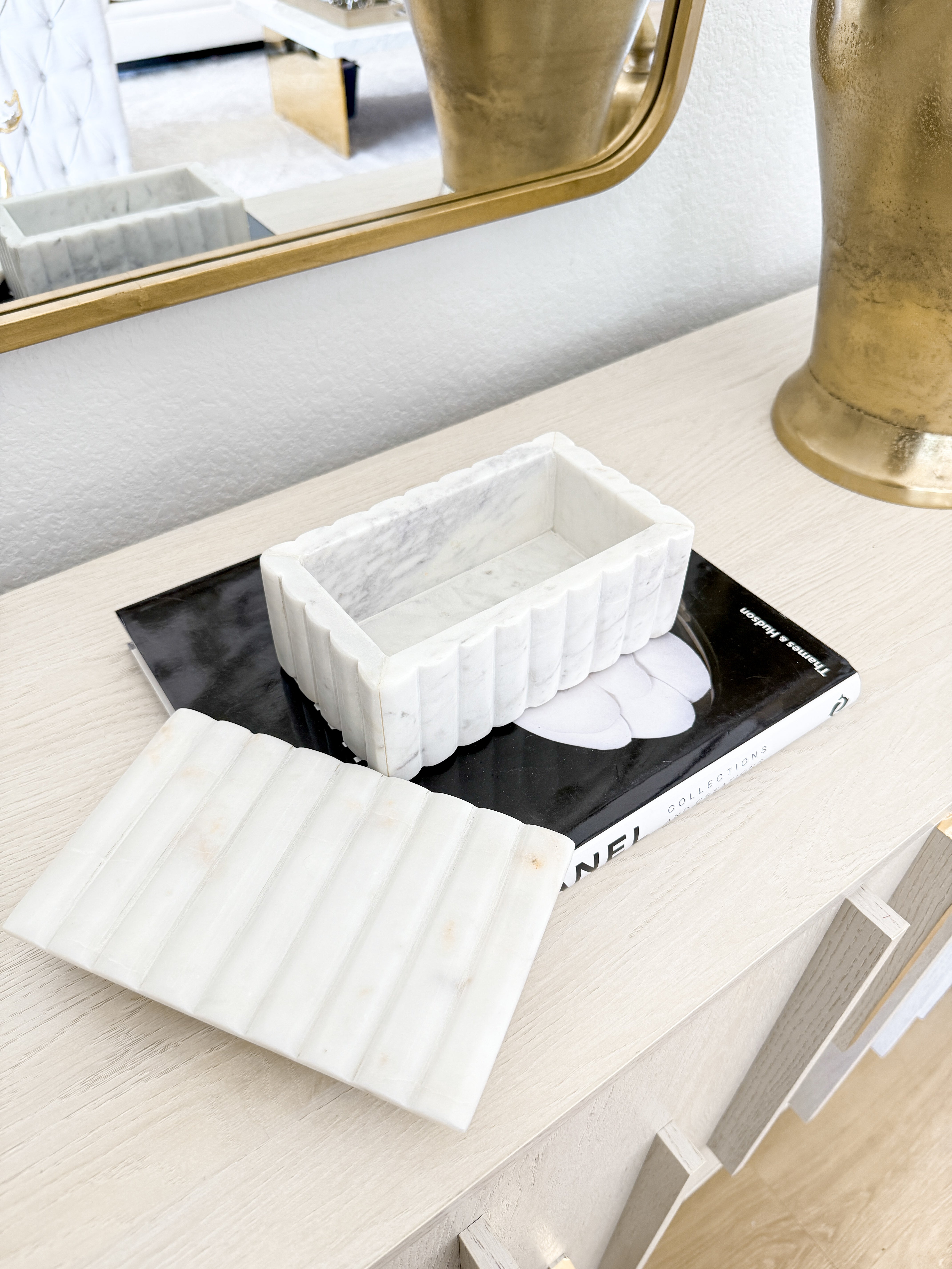 White scalloped Marble Decorative Box