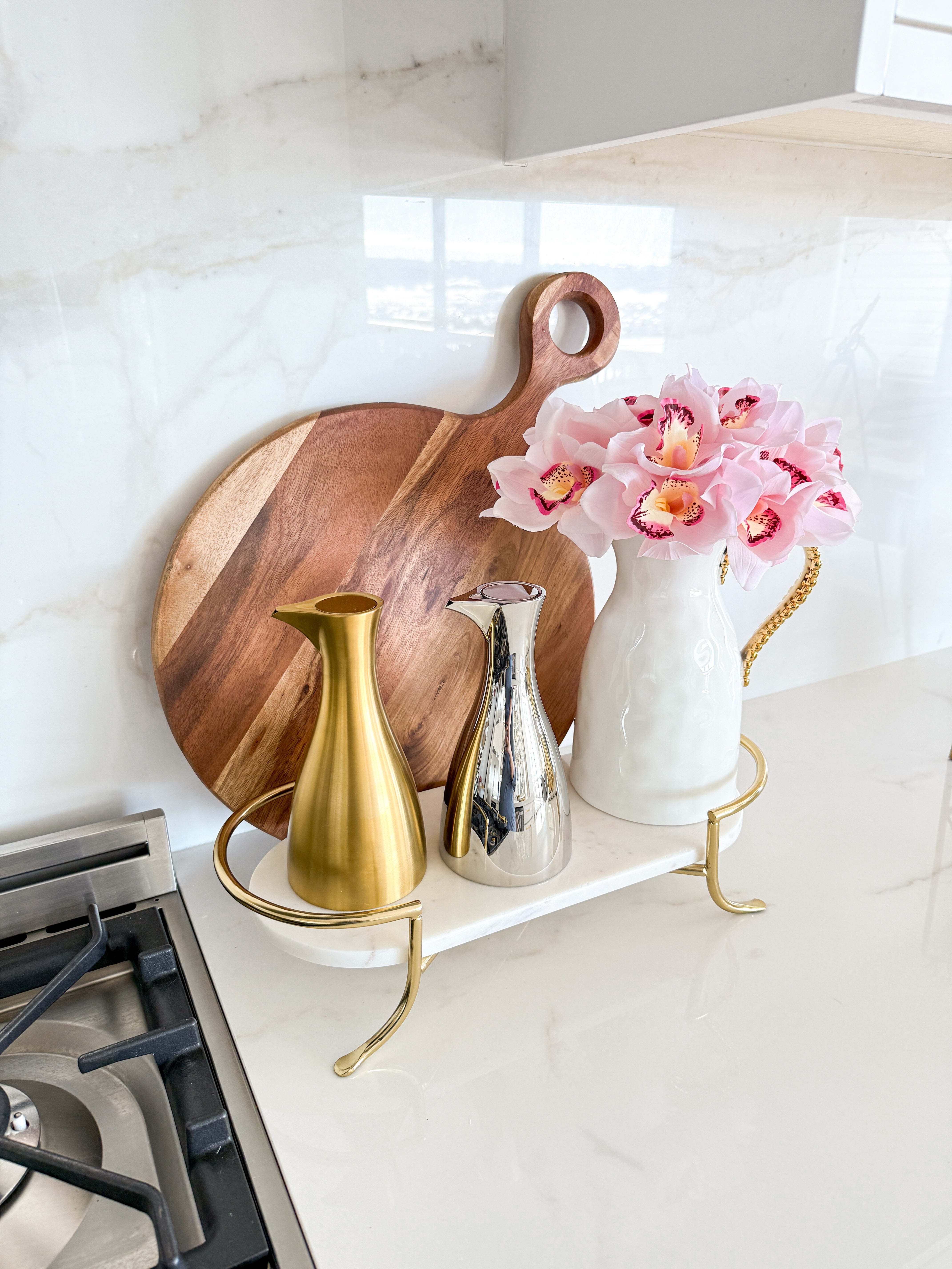 Marble Footed Tray with Gold Stand