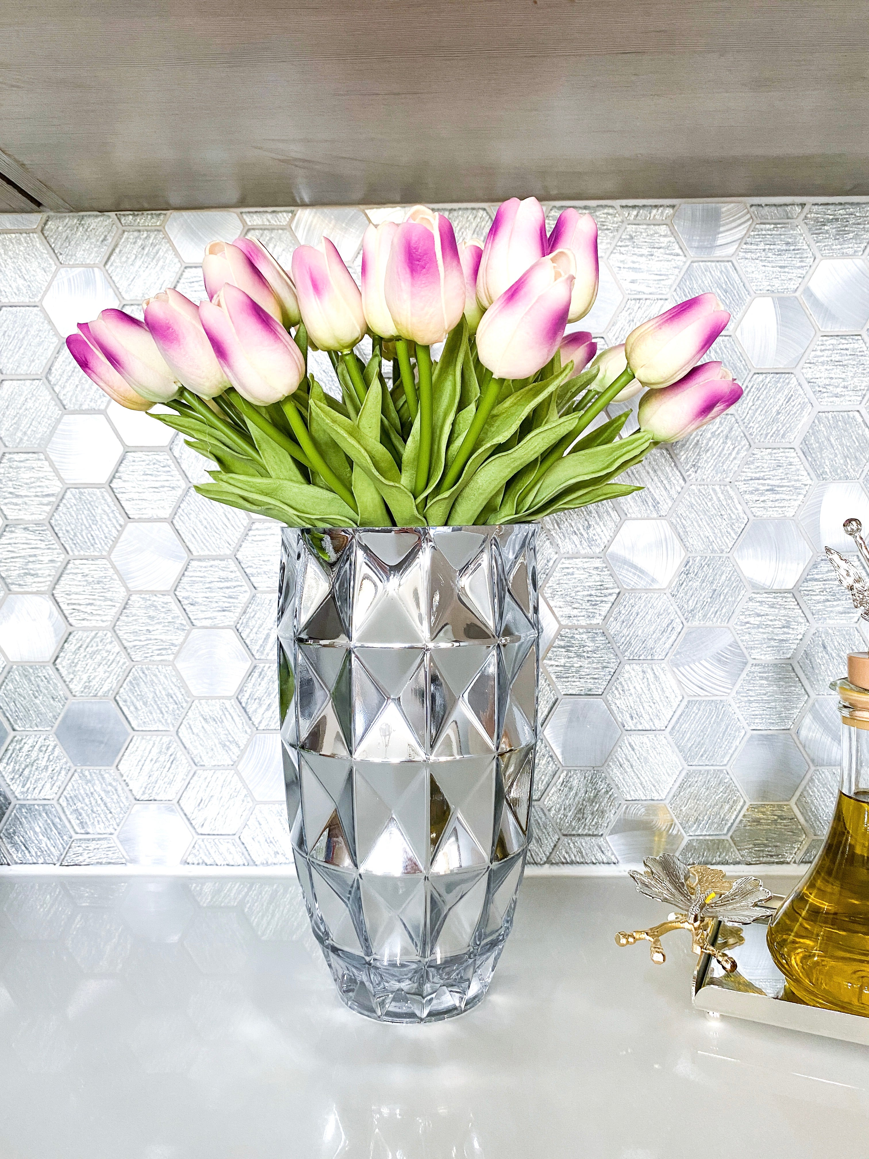 Diamond Textured Vase ( Two Colors ) - HTS HOME DECOR