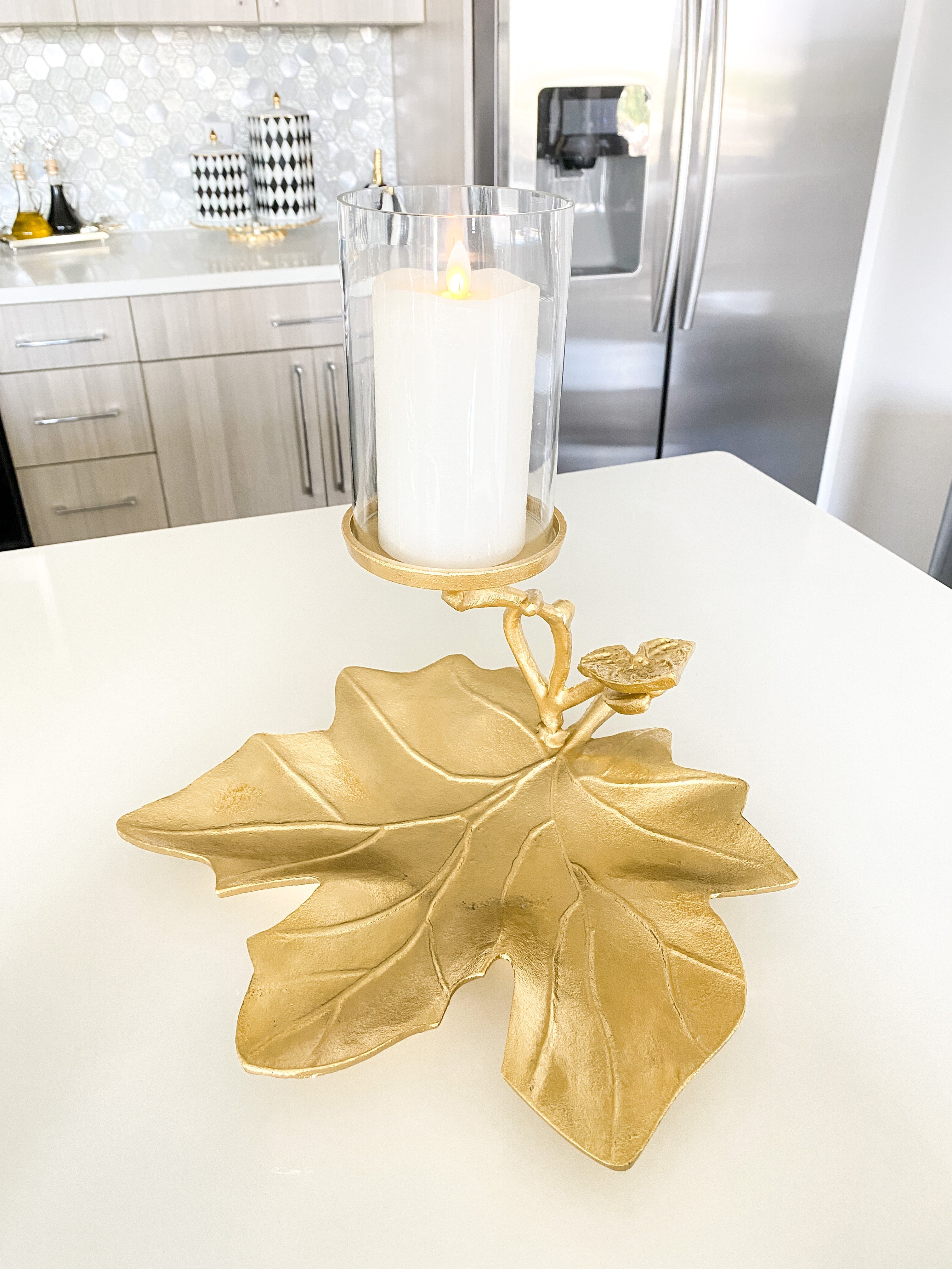 Gold Candle Holder With Leaf Tray - HTS HOME DECOR