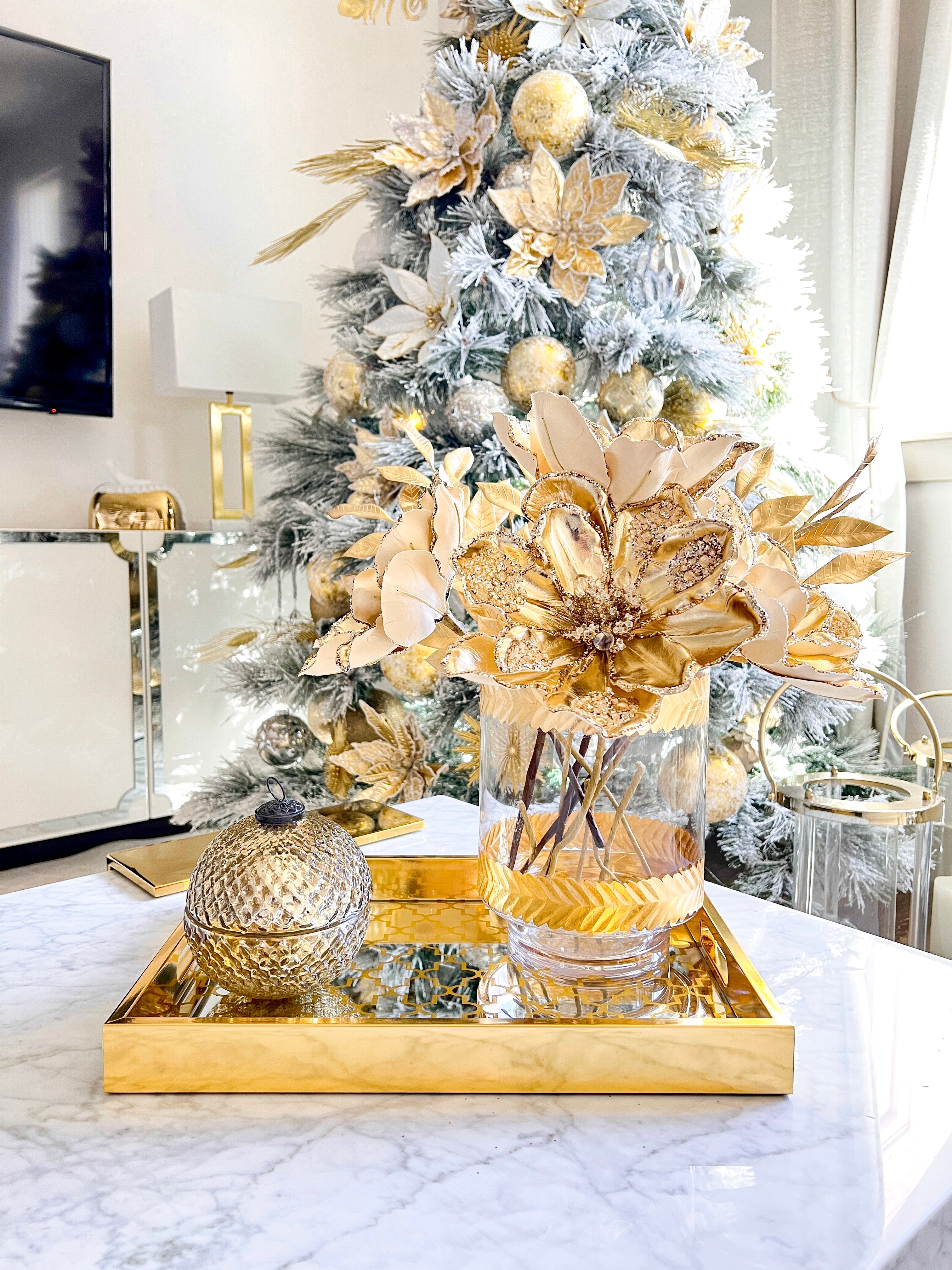 Gold Foil Trimmed Glass Vase - HTS HOME DECOR