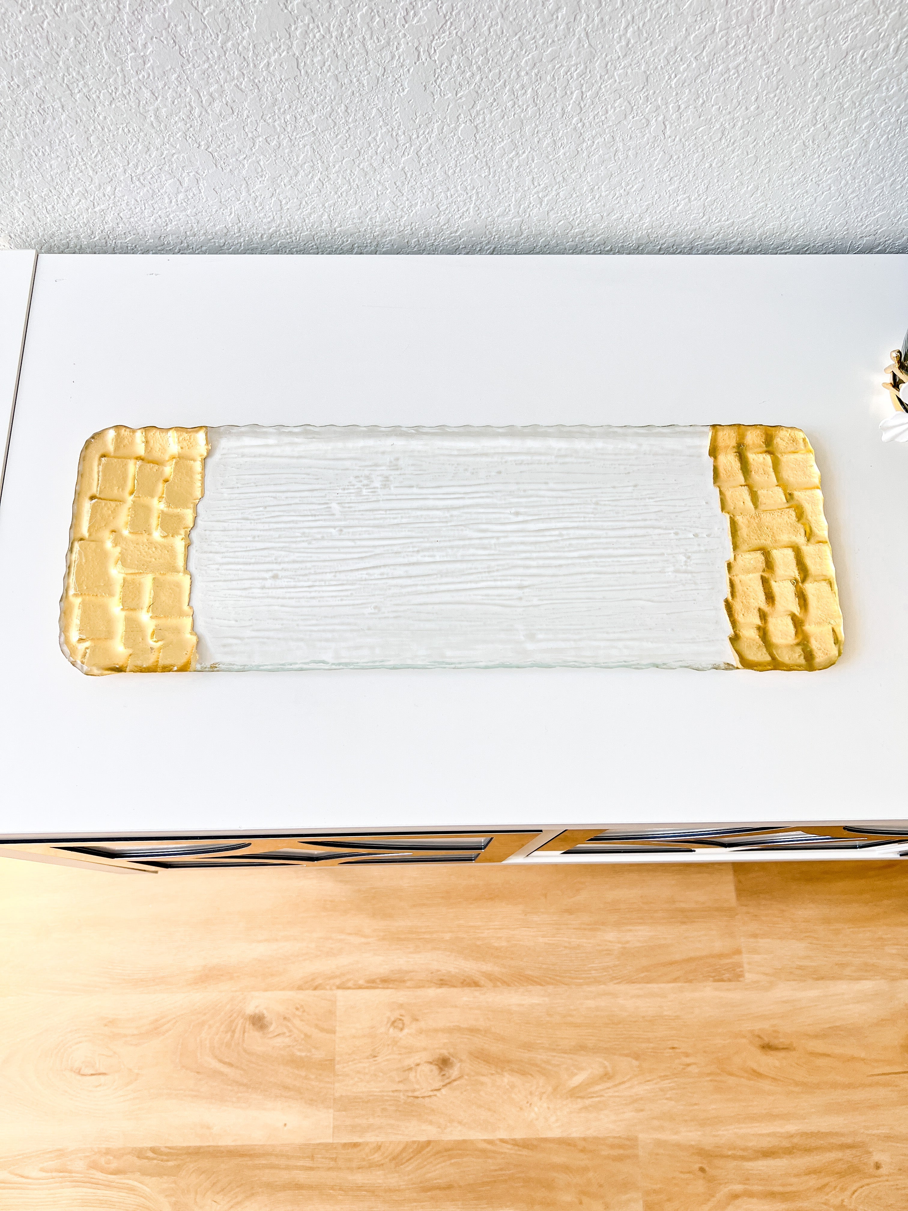 Gold Glass Textured Platter/ Tray - HTS HOME DECOR
