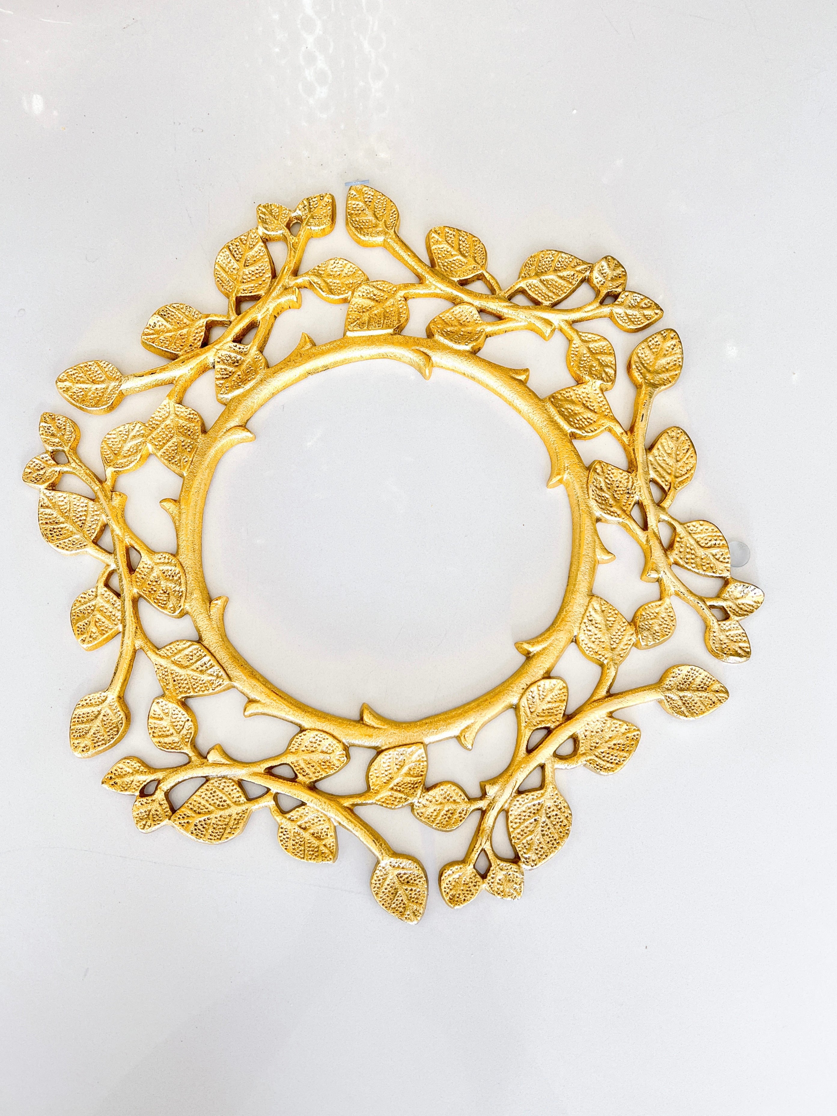 Gold Leaf Metal Wreath/ Charger - HTS HOME DECOR