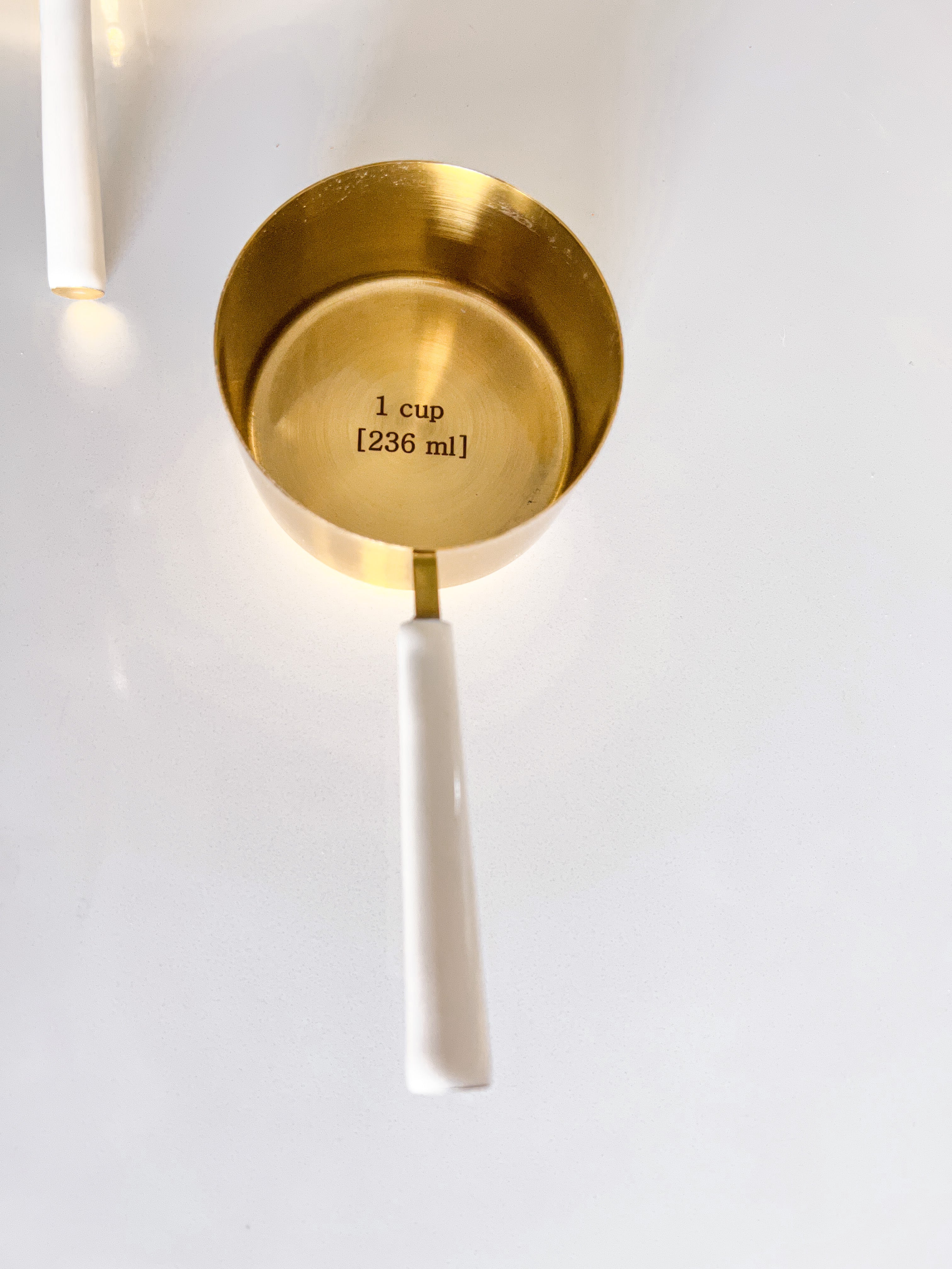 Gold Measuring Cups with White Handles - HTS HOME DECOR