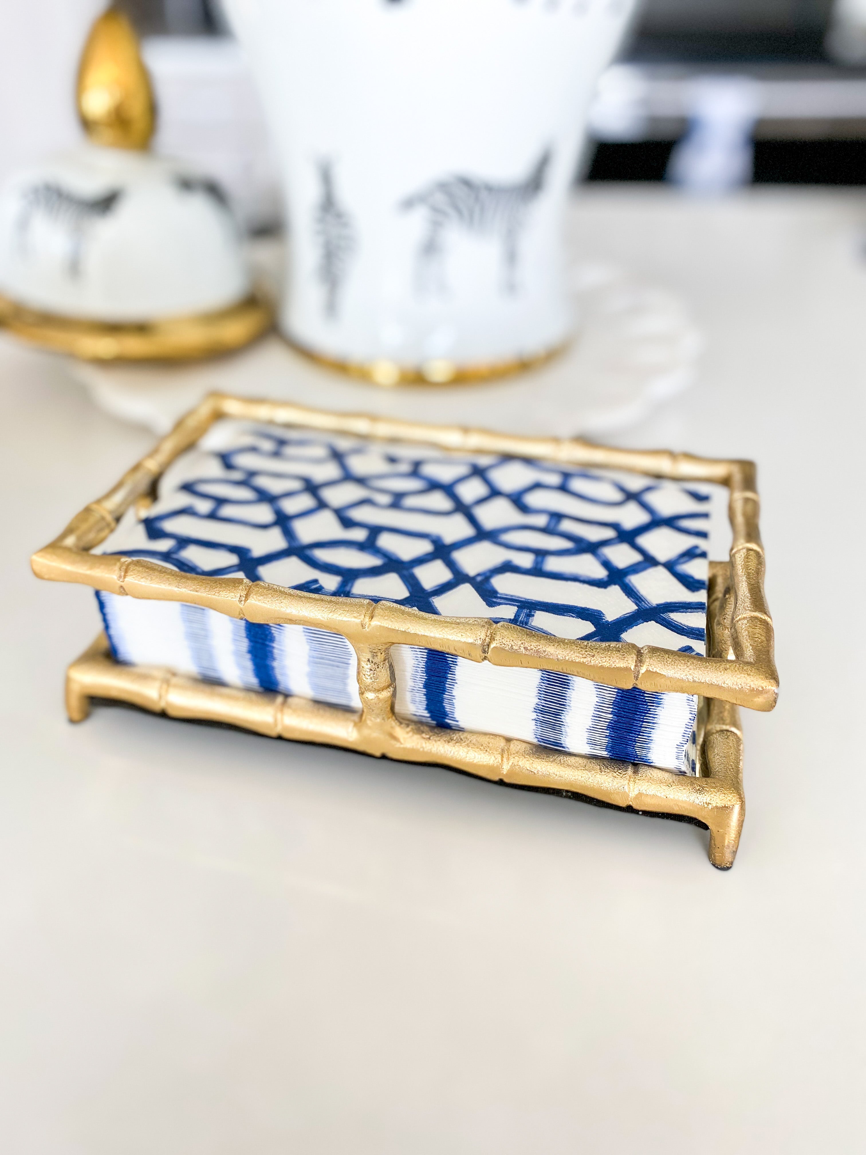 Gold Mirrored Tray - HTS HOME DECOR