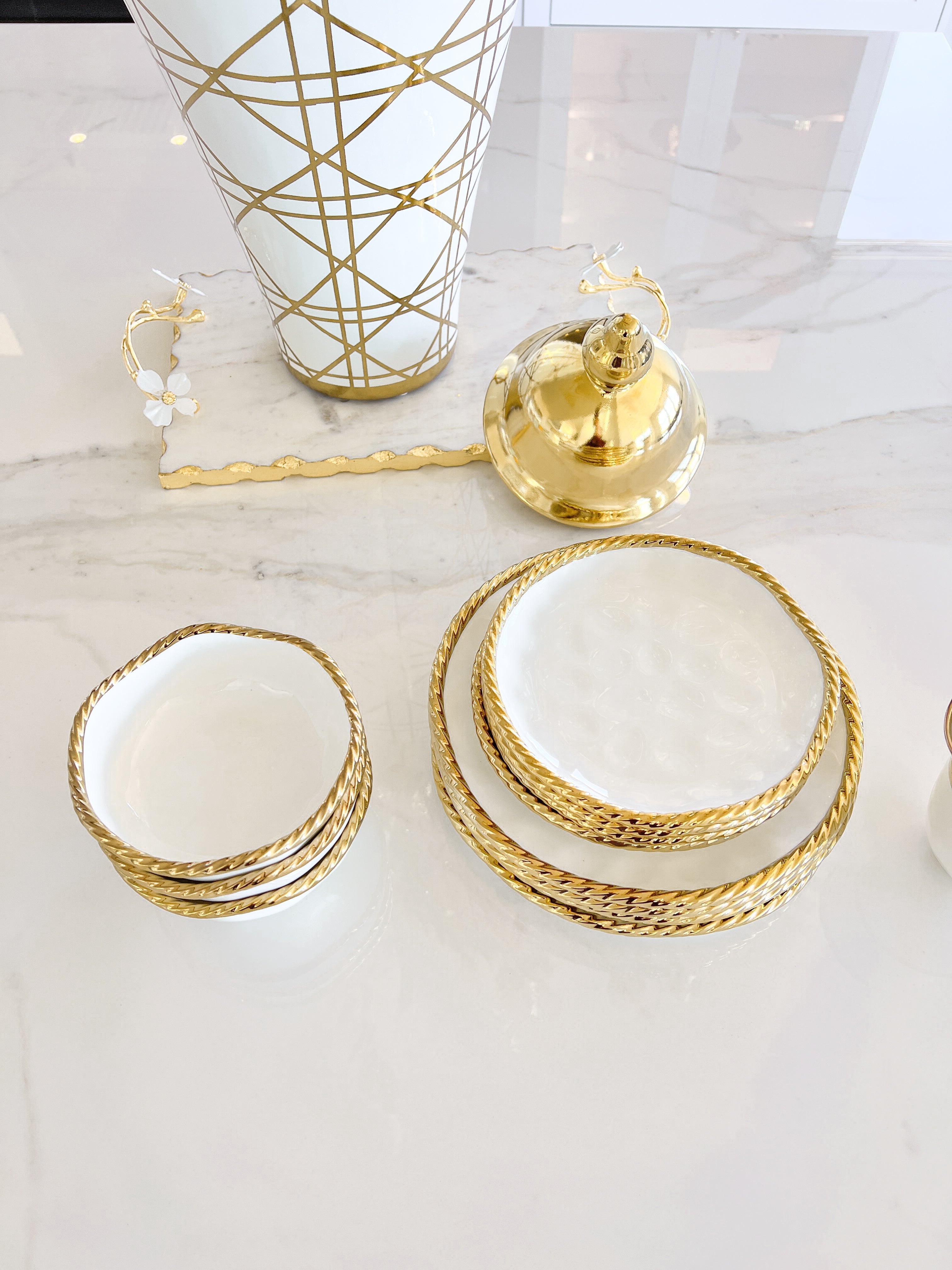 Gold Twisted Rope Dinner Plate (Set of 4) - HTS HOME DECOR