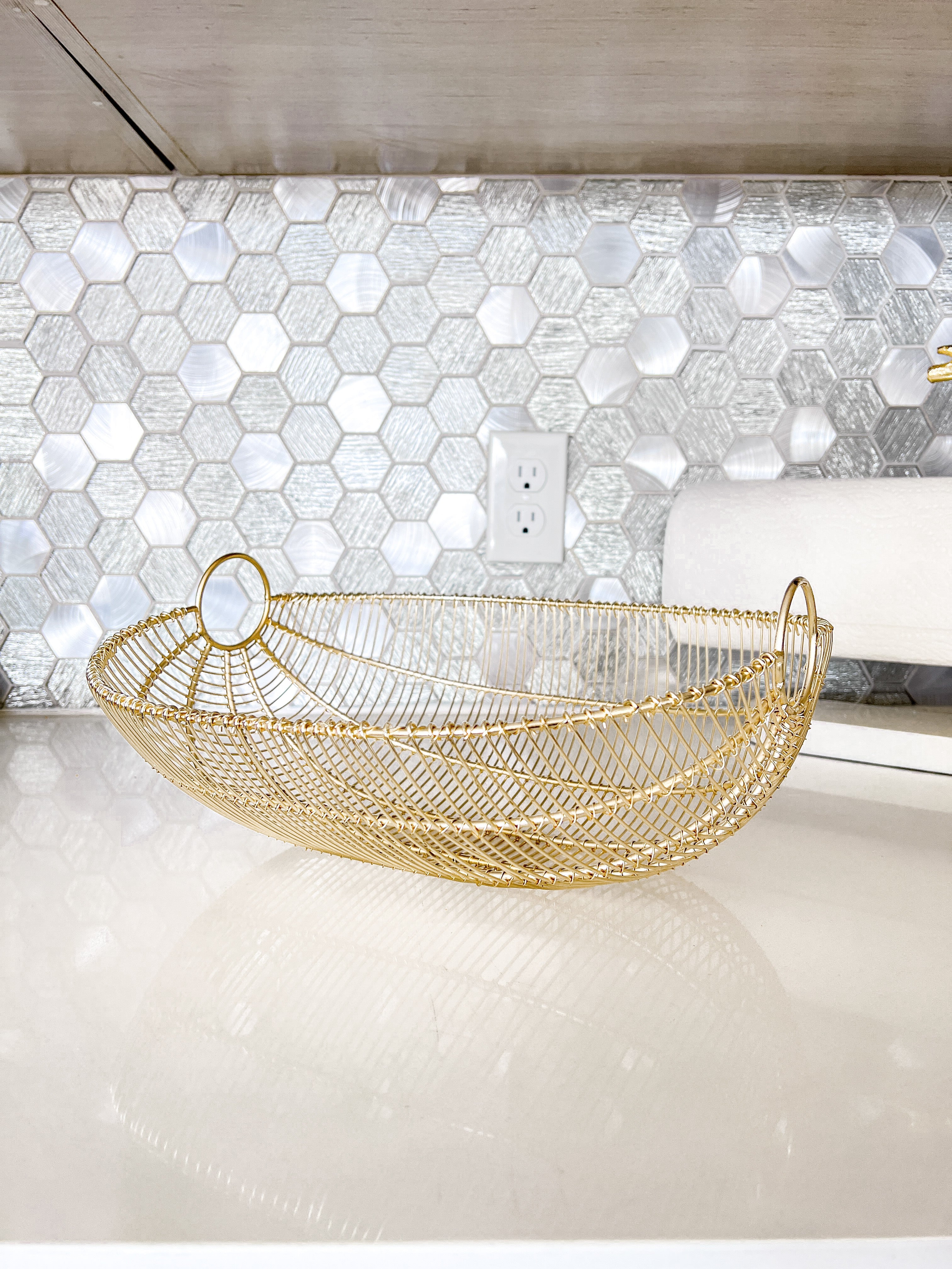 Gold Wired Metal Fruit Basket - HTS HOME DECOR