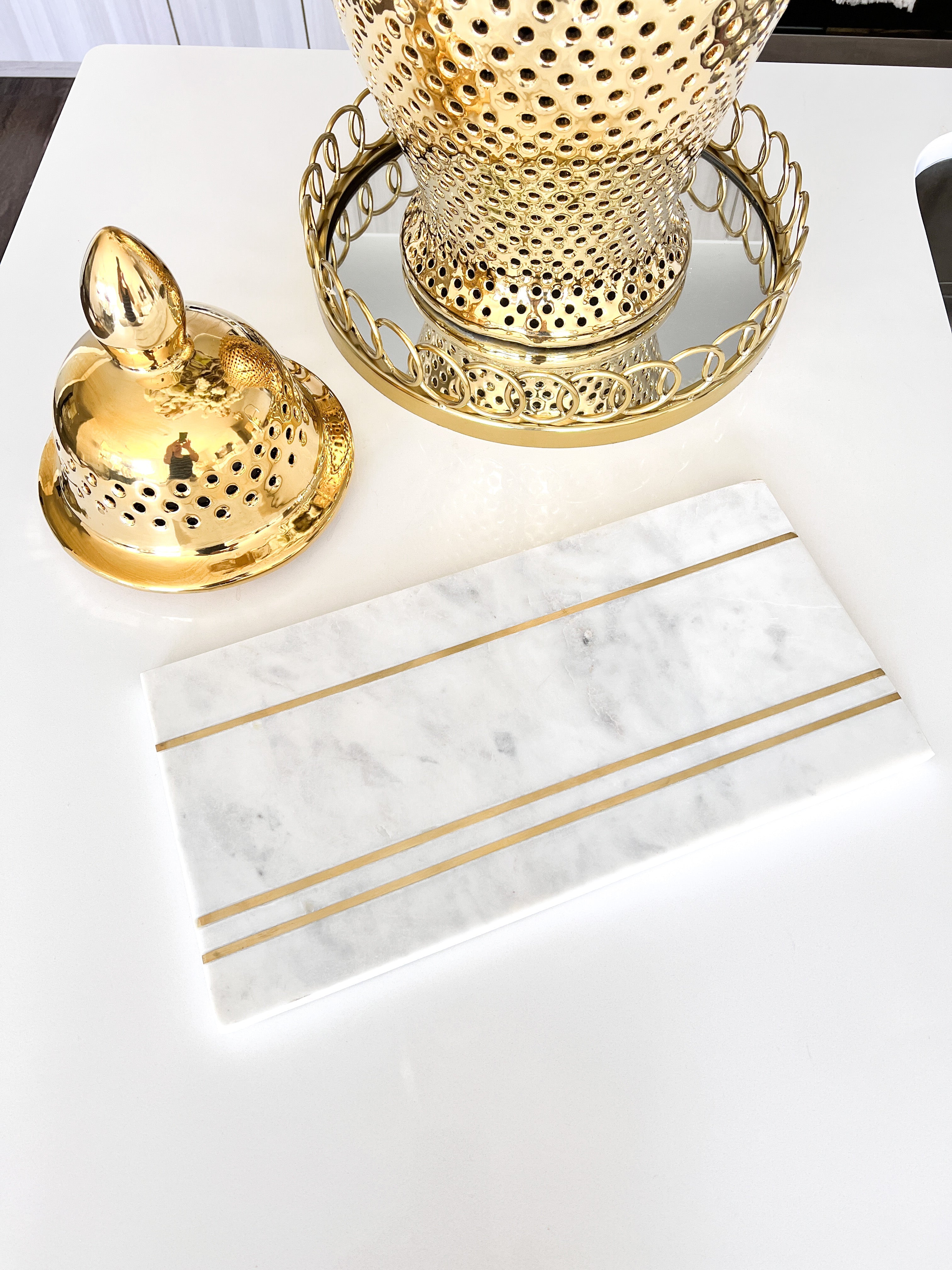 Marble Tray with Brass Inlay - HTS HOME DECOR