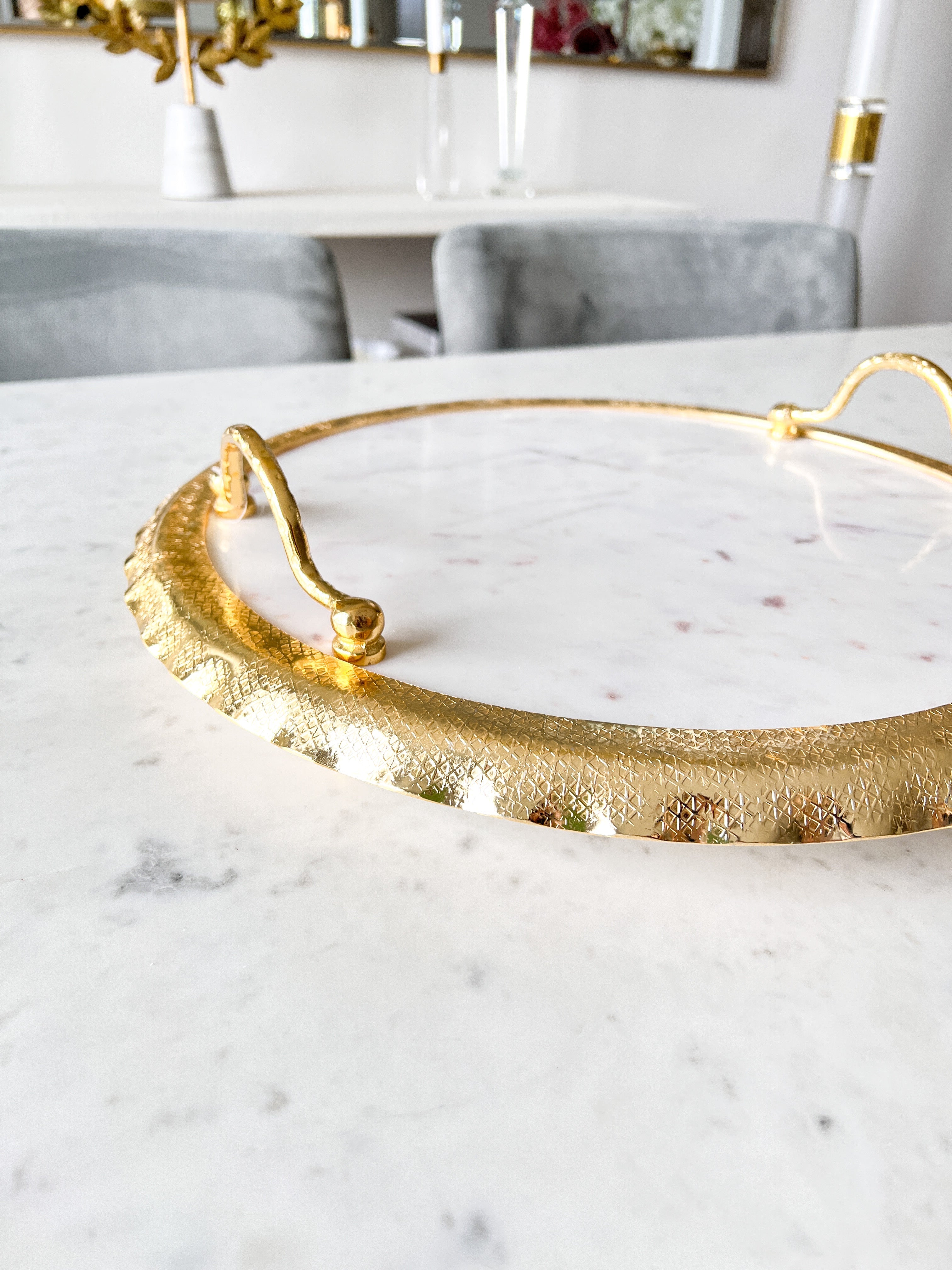 Round Marble Tray with Gold Hammered Details - HTS HOME DECOR