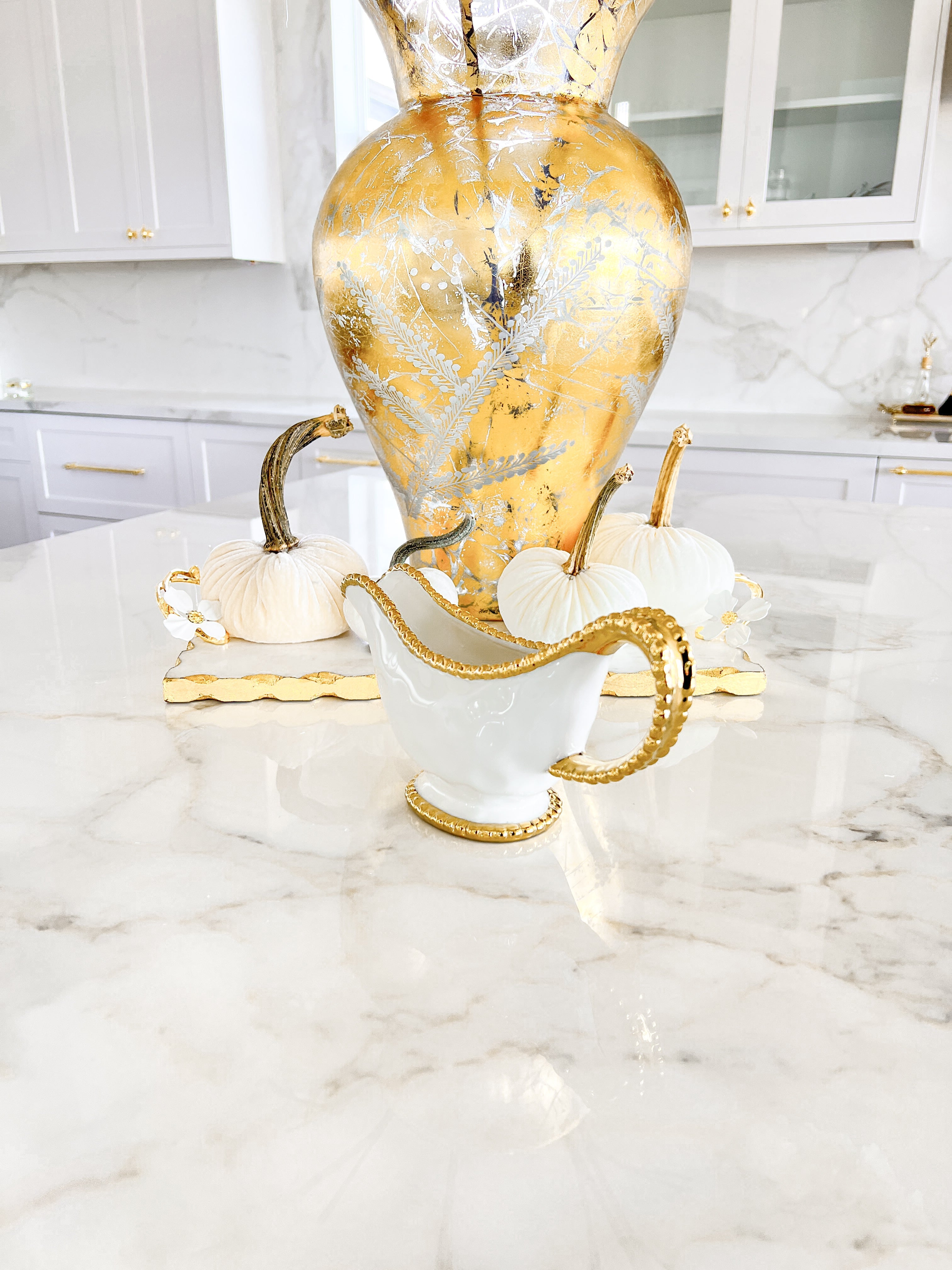 White and Gold Beaded Gravy Boat - HTS HOME DECOR